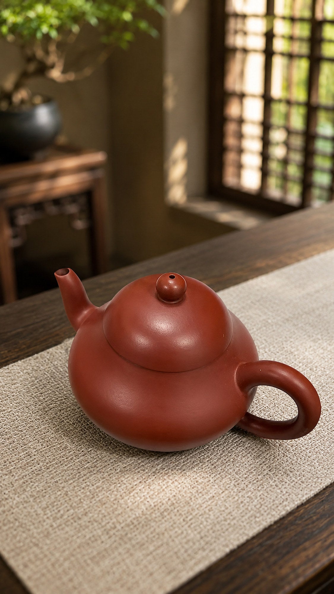 Handmade Aili Yixing Zisha Teapot – Dahongpao Clay, 140ml