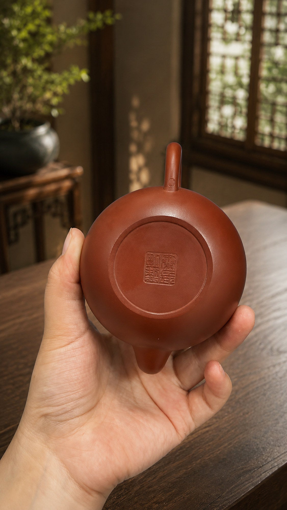 Handmade Aili Yixing Zisha Teapot – Dahongpao Clay, 140ml