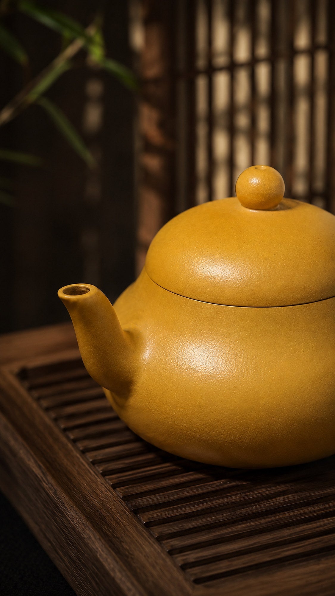 Aili Yixing Zisha Teapot – Golden Zhuni Clay, 100ml