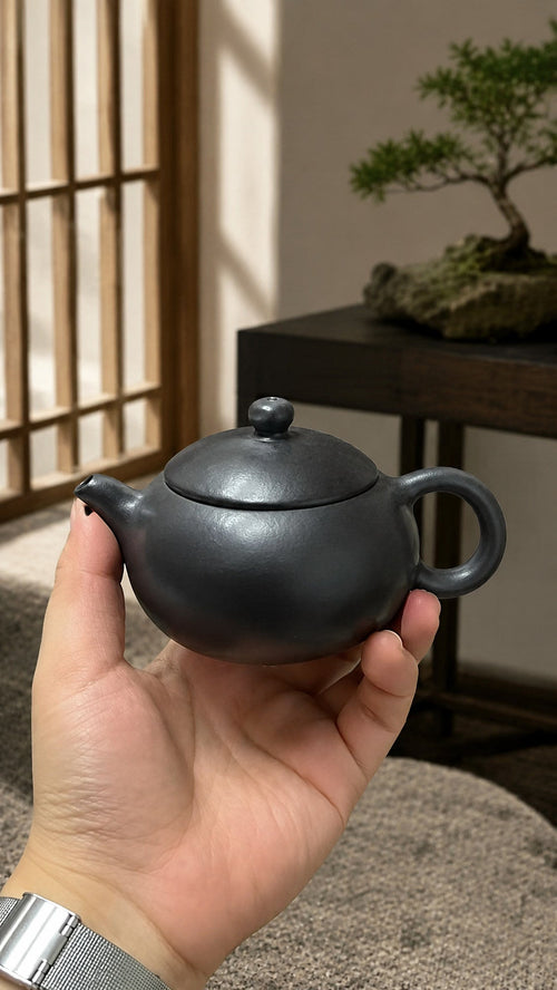 Aili Yixing Zisha Teapot – Reduction-Fired Zhuni Clay, 100ml