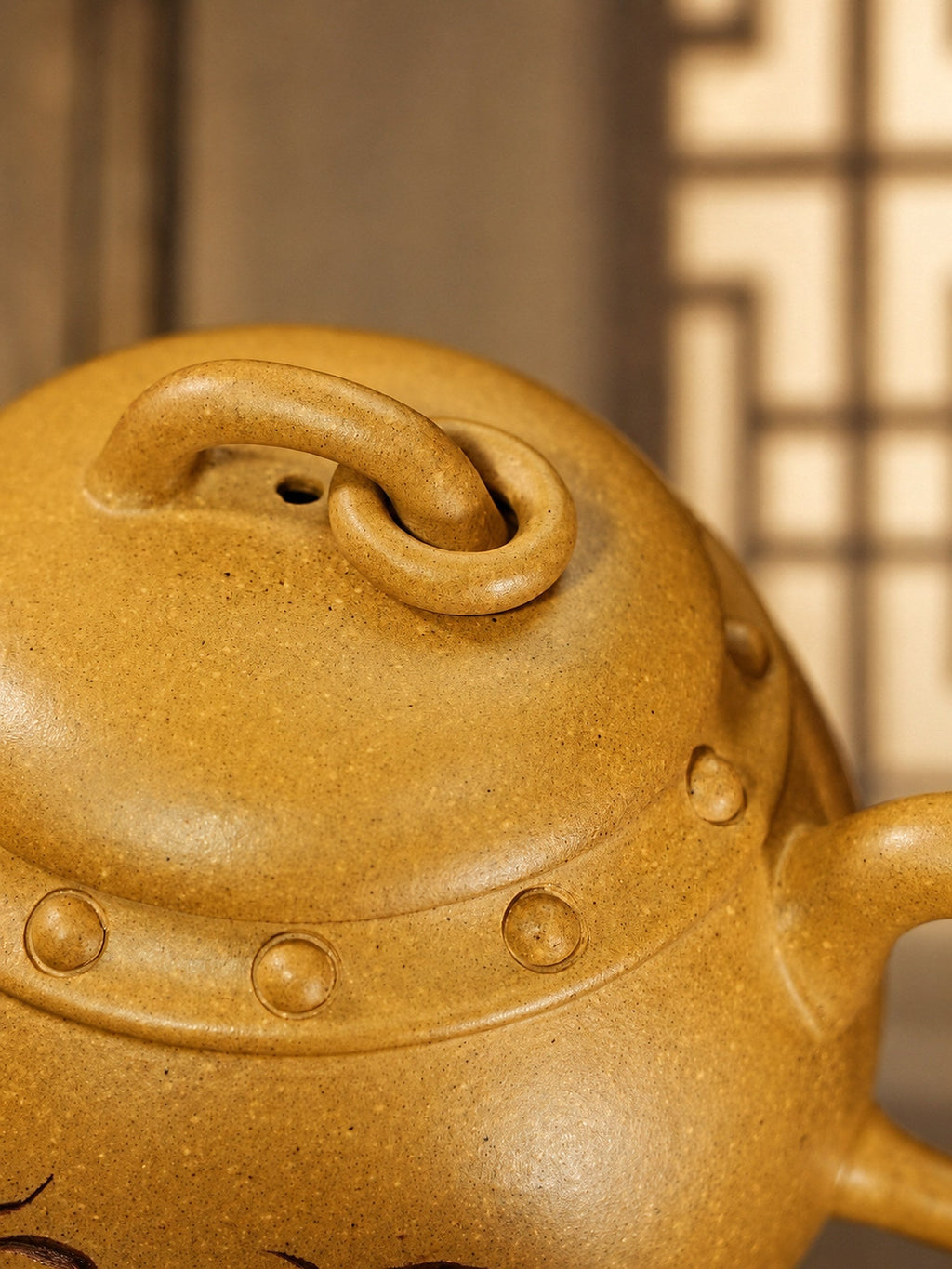 Handmade Artisan Design Yixing Zisha Teapot – Golden Duanni Clay, 130ml
