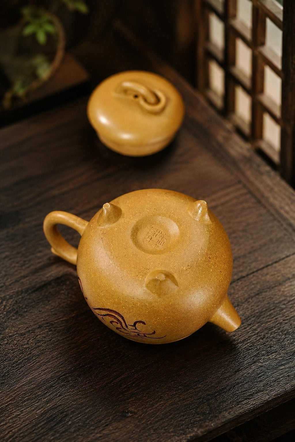 Handmade Artisan Design Yixing Zisha Teapot – Golden Duanni Clay, 130ml