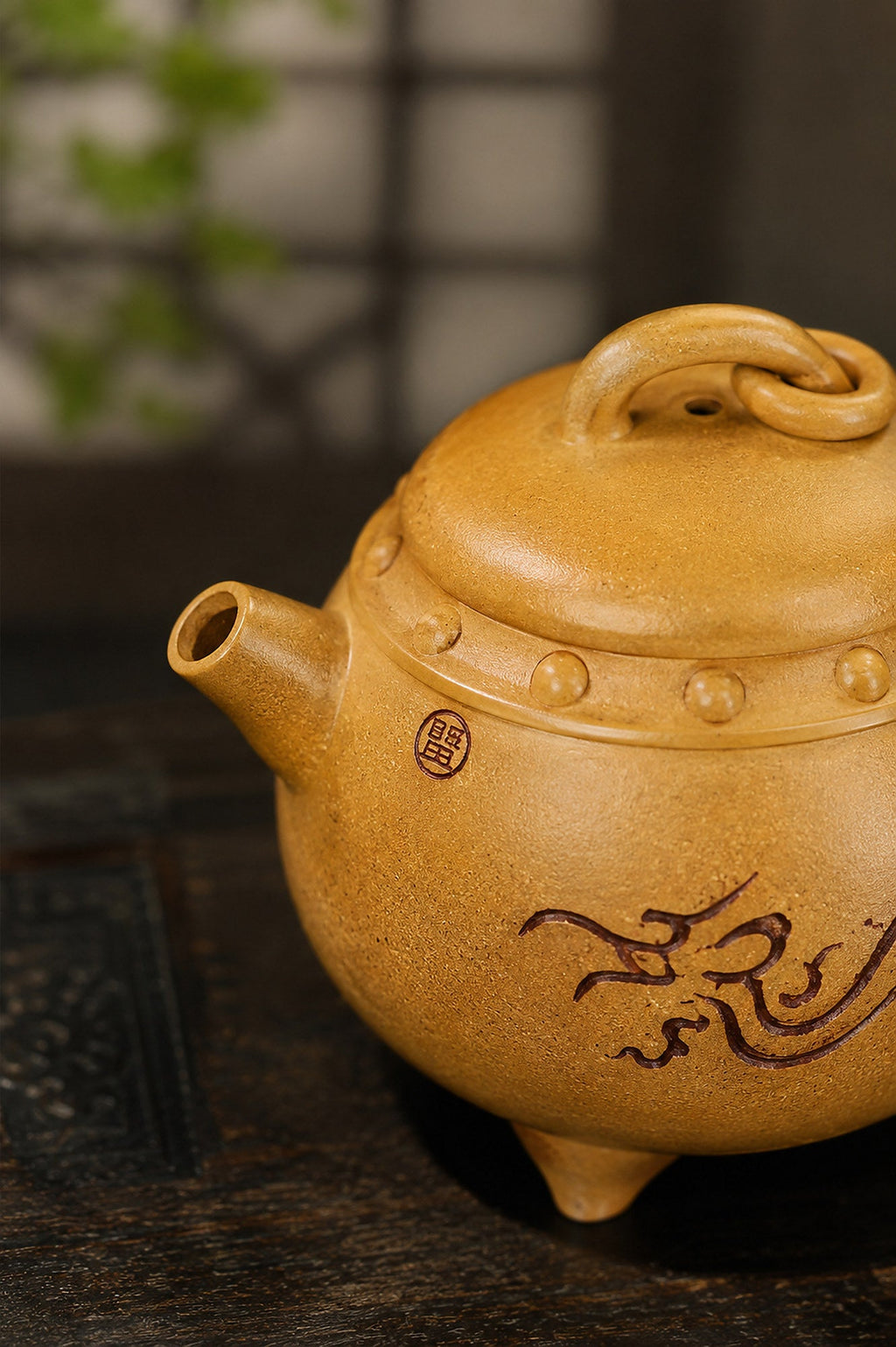 Handmade Artisan Design Yixing Zisha Teapot – Golden Duanni Clay, 130ml