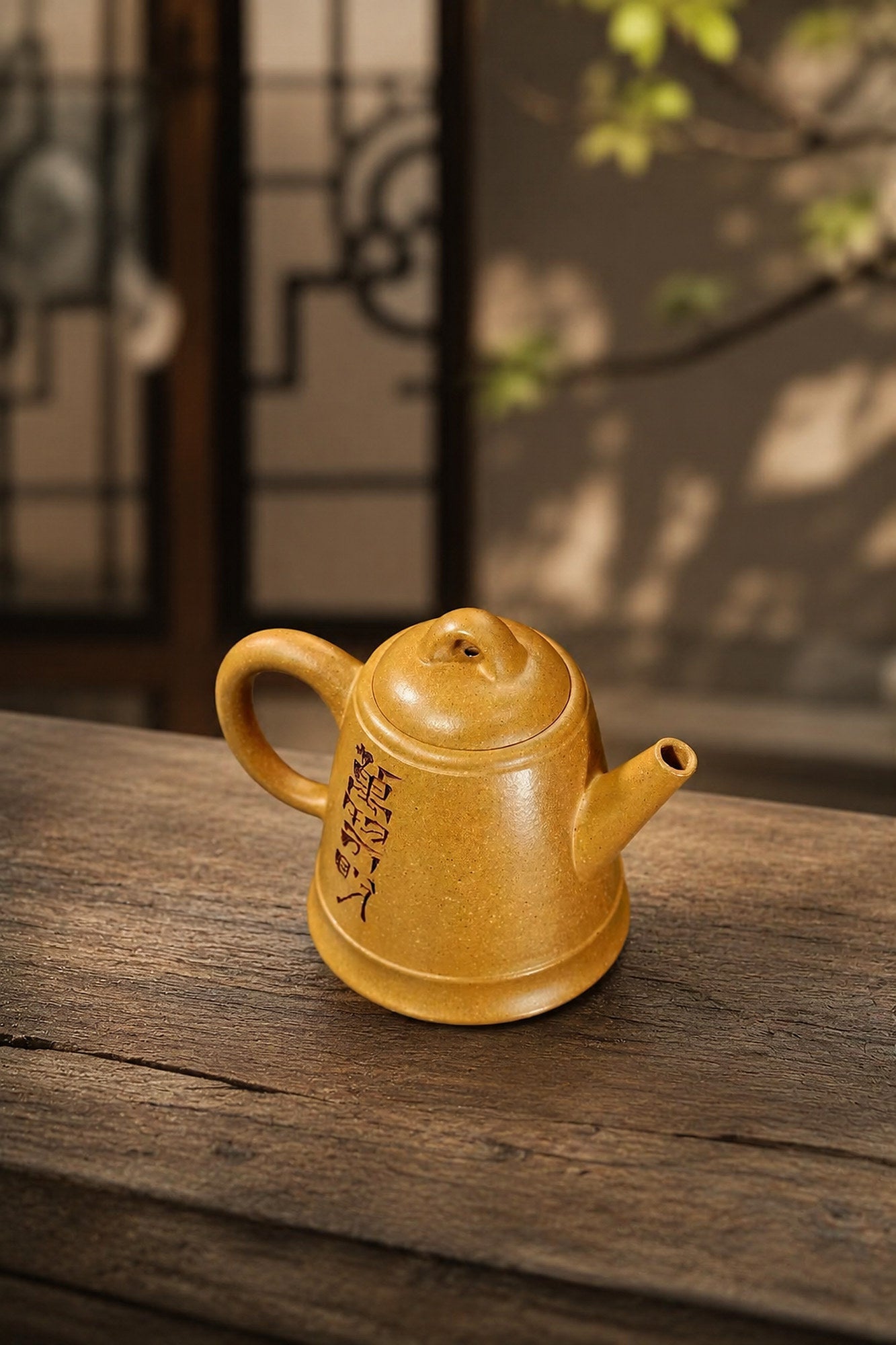 Handmade Artisan Design Yixing Zisha Teapot – Golden Duanni Clay, 90ml