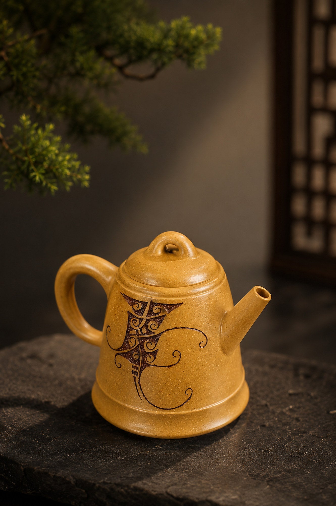 Handmade Artisan Design Yixing Zisha Teapot – Golden Duanni Clay, 90ml