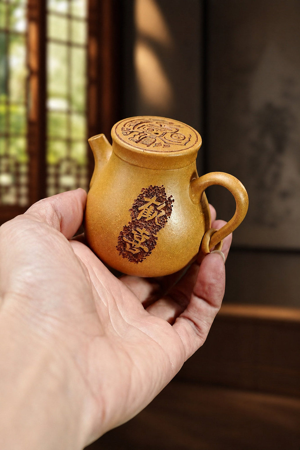 Handmade Artisan Design Yixing Zisha Teapot – Golden Duanni Clay, 100ml
