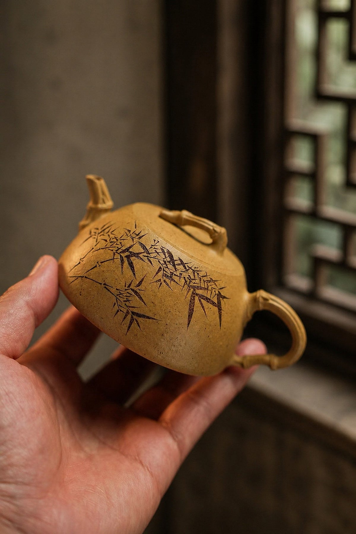 Artisan Design Yixing Zisha Teapot – Golden Duanni Clay, 160ml