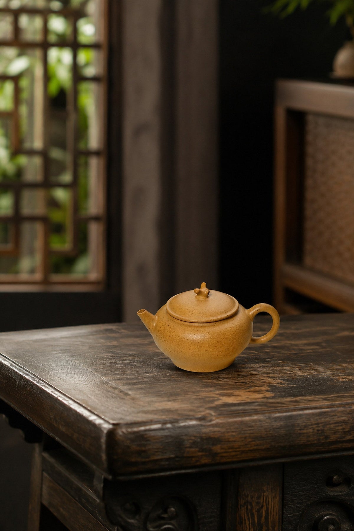 Handmade Artisan Design Yixing Zisha Teapot – Golden Duanni Clay, 85ml