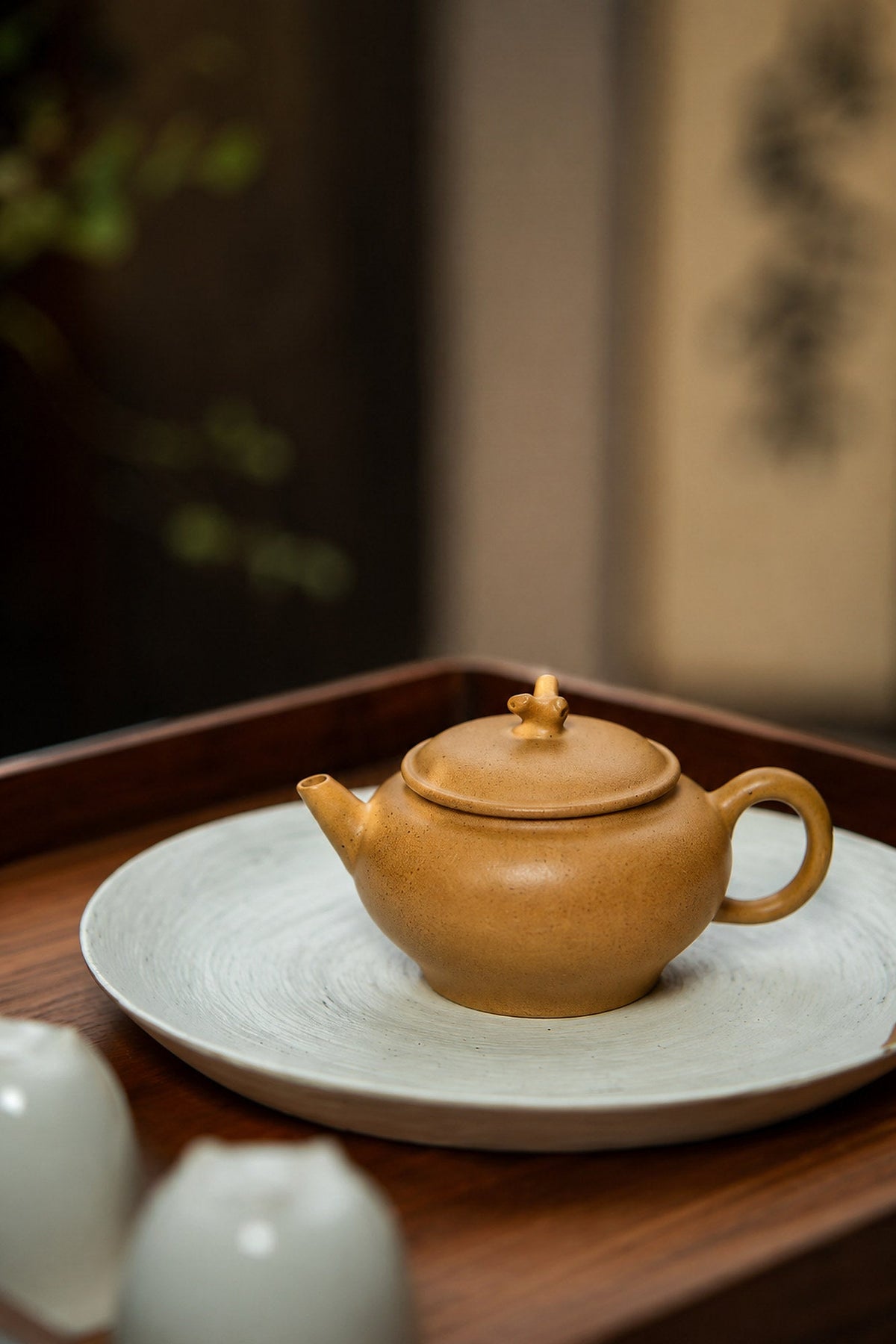 Handmade Artisan Design Yixing Zisha Teapot – Golden Duanni Clay, 85ml
