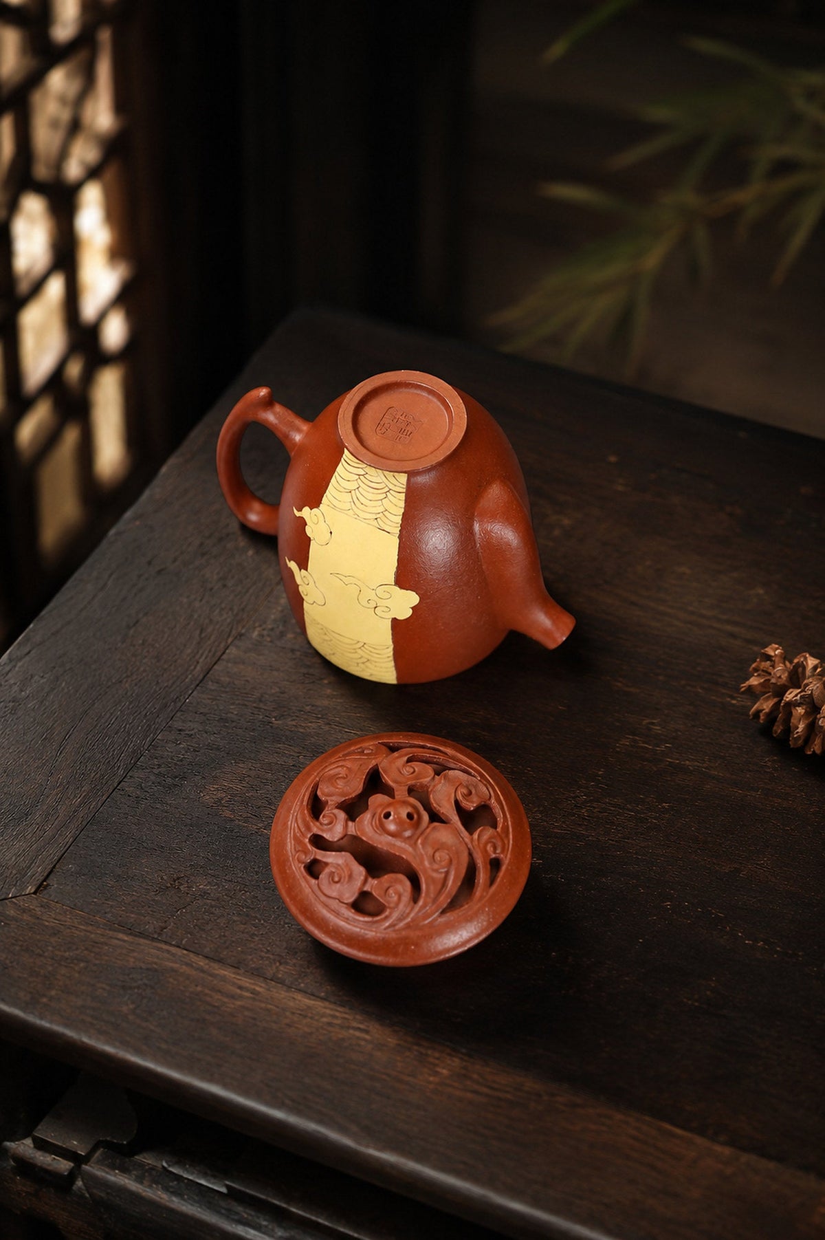 Handmade Artisan Design Yixing Zisha Teapot – Jiangponi Clay, 180ml