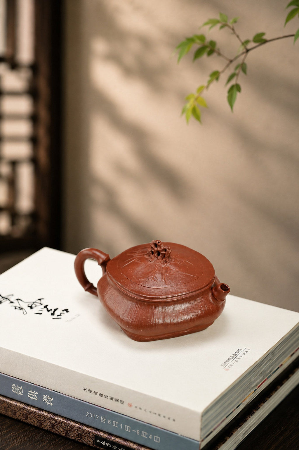 Handmade Artisan Design Yixing Zisha Teapot – Jiangponi Clay, 140ml