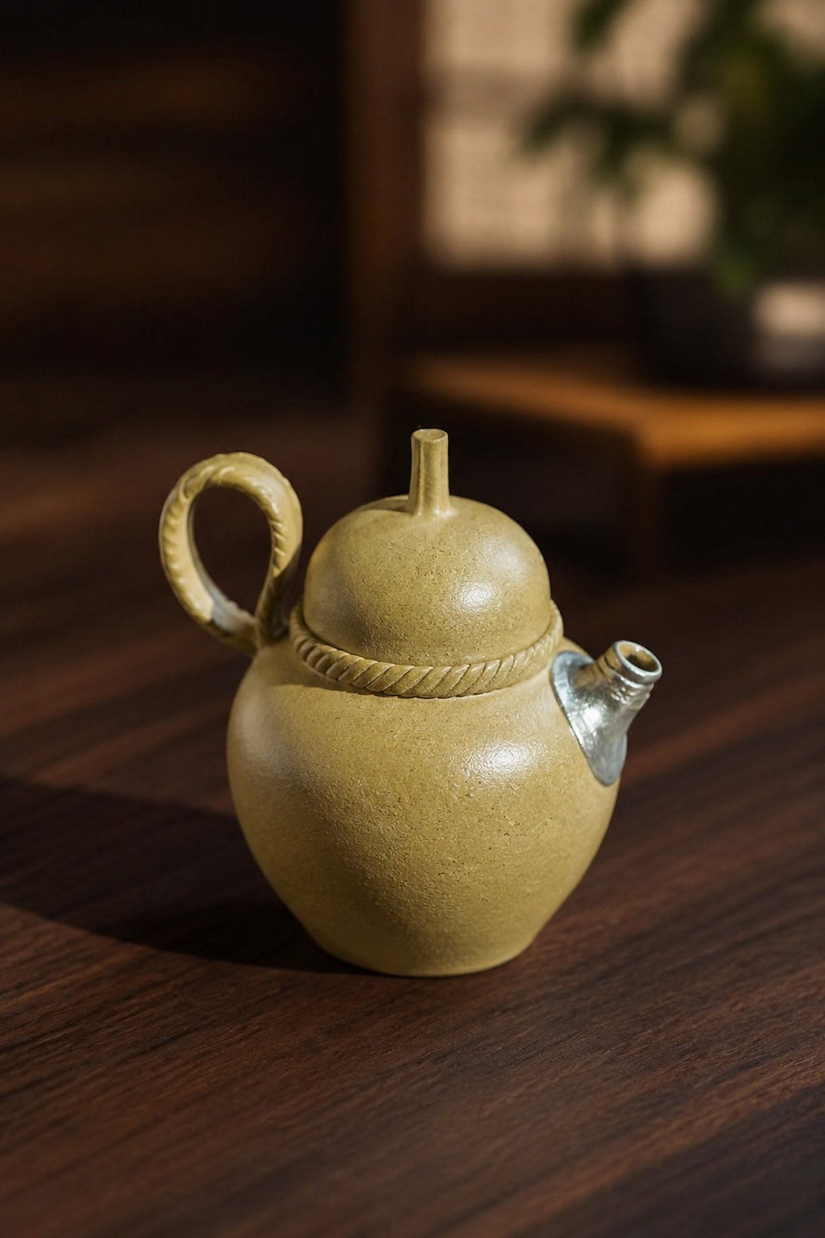 Artisan Design Yixing Zisha Teapot – Lipi Duanni Clay, 100ml
