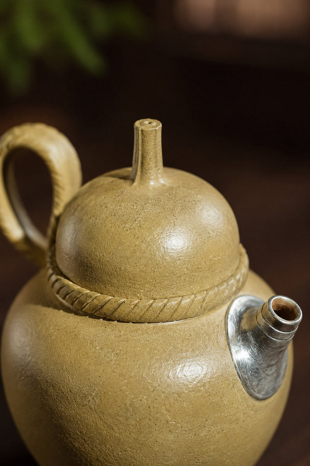 Artisan Design Yixing Zisha Teapot – Lipi Duanni Clay, 100ml