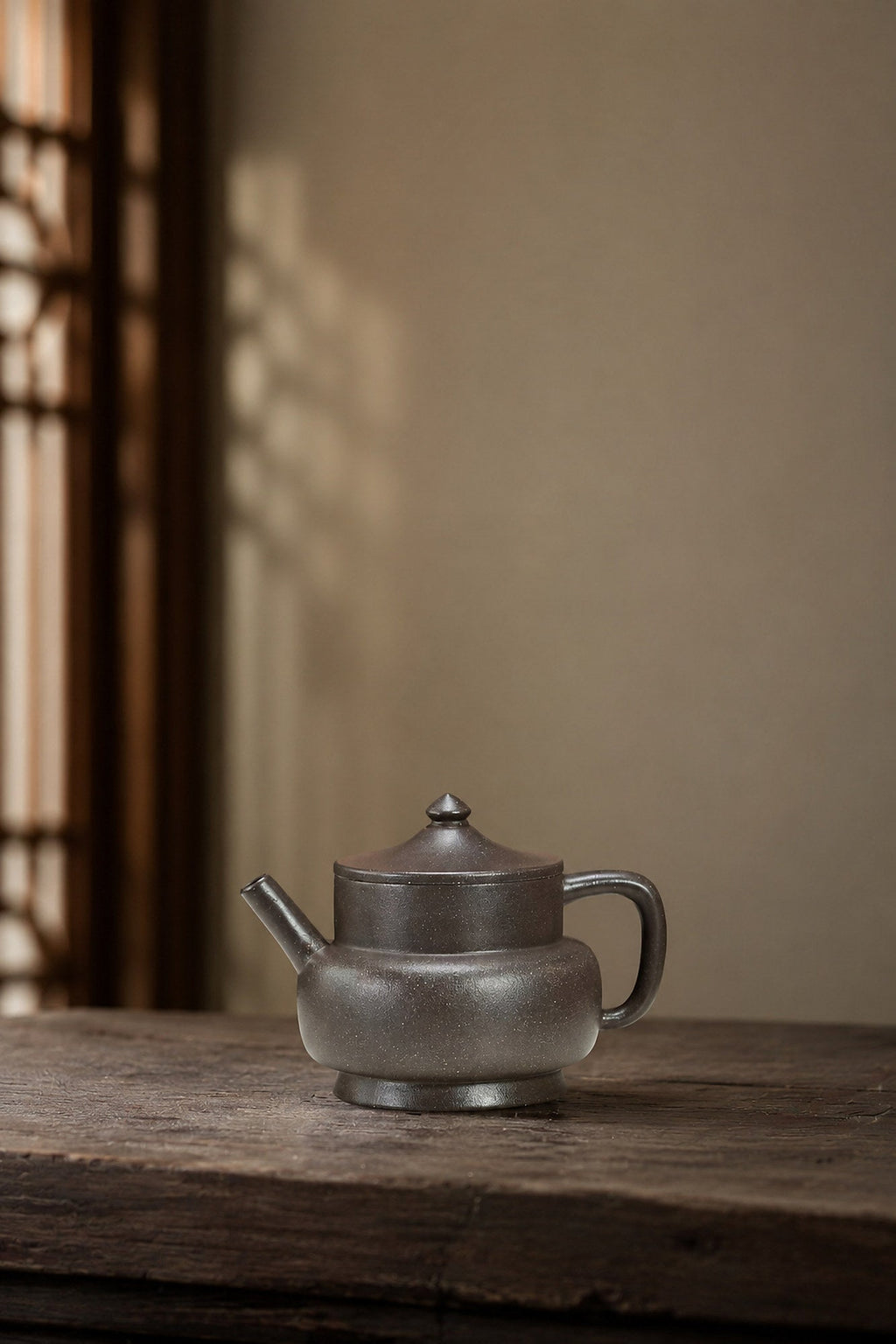 Handmade Artisan Design Yixing Zisha Teapot – Tianqingni Clay, 140ml