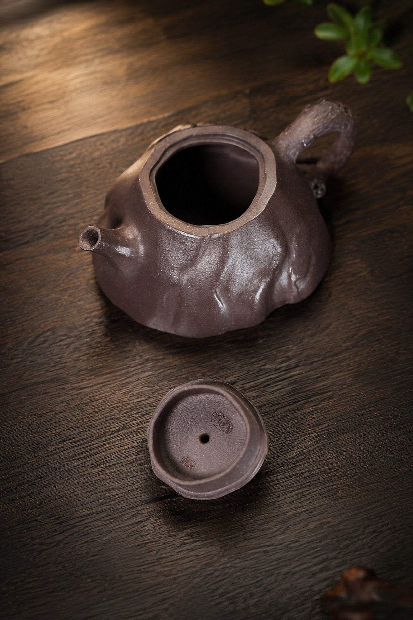 Handmade Artisan Design Yixing Zisha Teapot – Zini Clay, 80ml