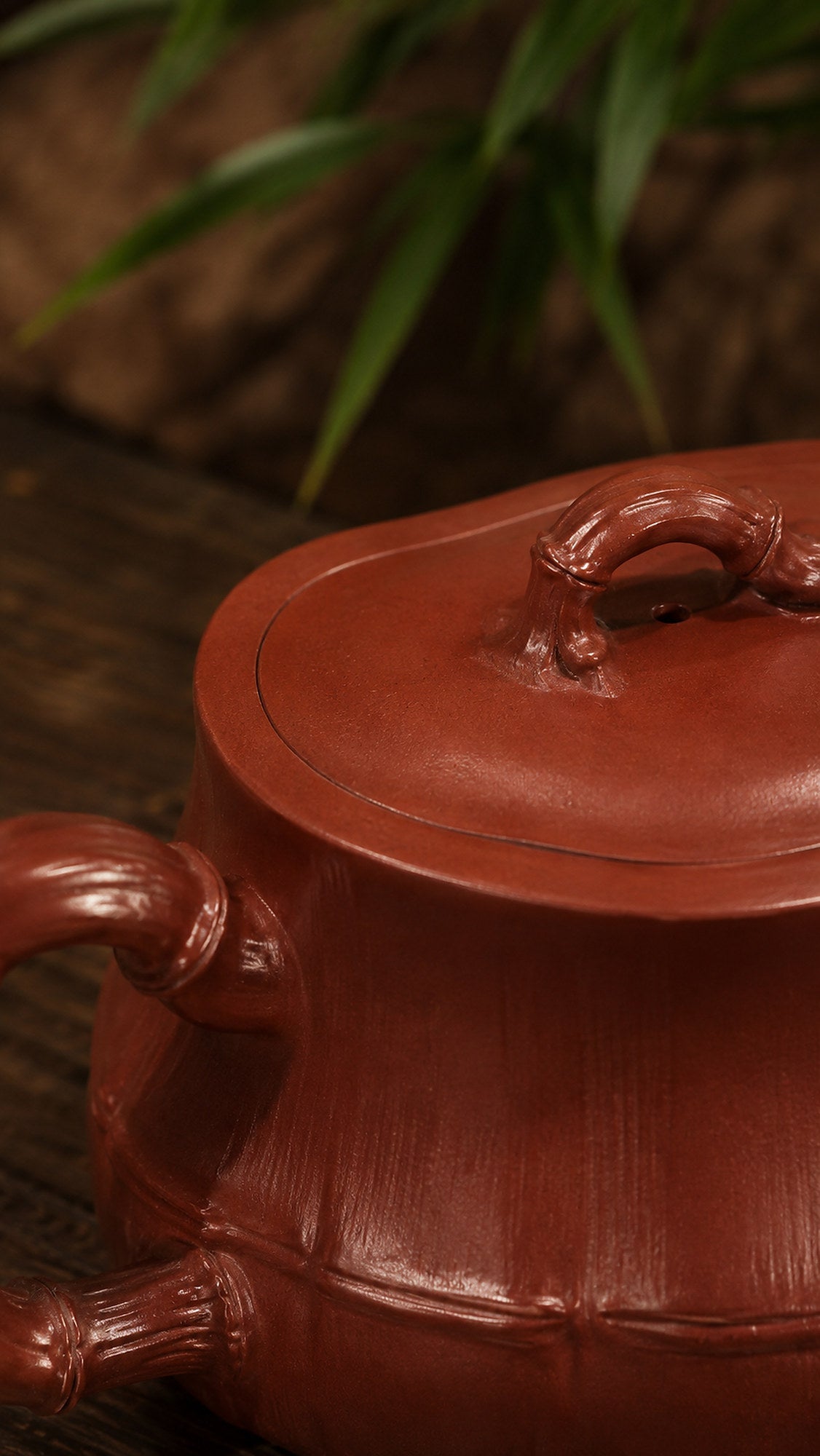 Bamboo Sculptural Form Yixing Zisha Teapot – Red Jiangponi Clay, 60ml