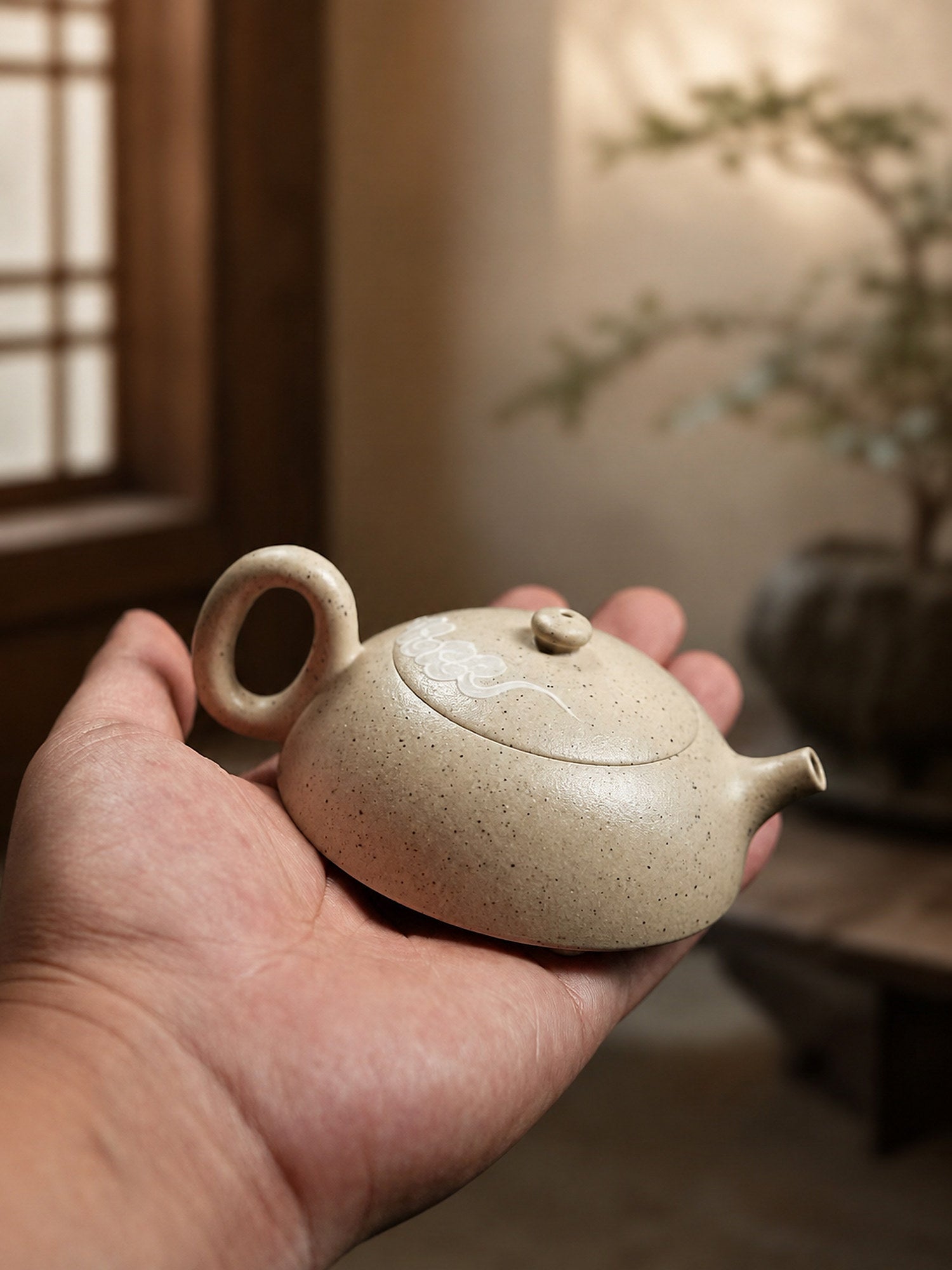 Xiang Yun Duan Yixing Zisha Teapot – Baiyu Duanni Clay, 100ml