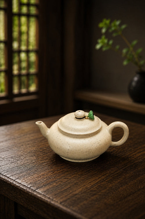 Handmade Jing Zhou Bian Ying Yixing Zisha Teapot – Baiyu Duanni Clay, 100ml