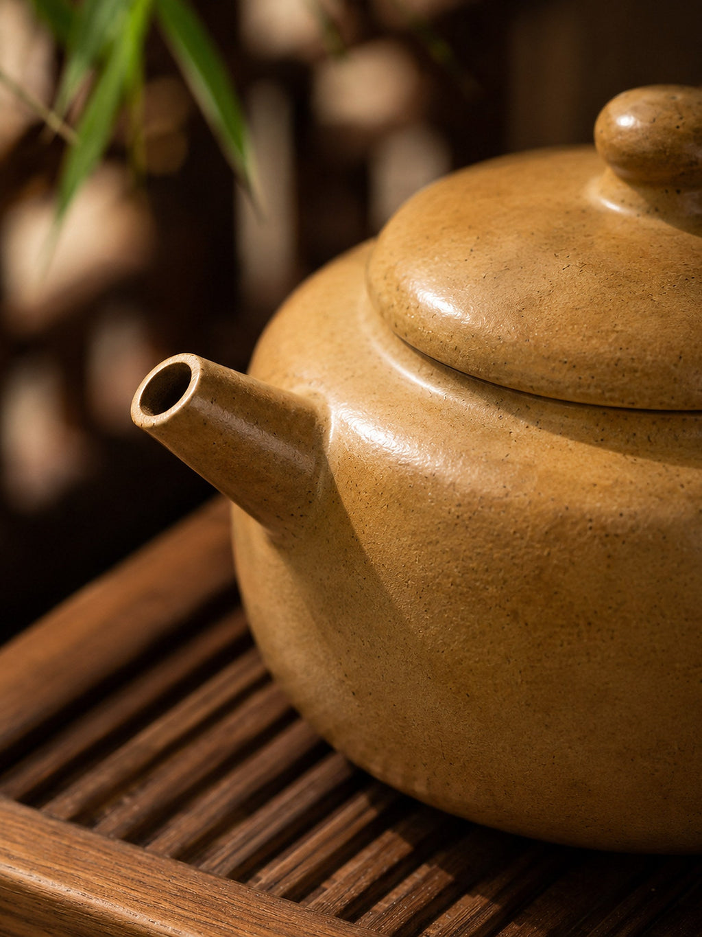 Dezhong Yixing Zisha Teapot – Benshan Luni Clay, 110ml