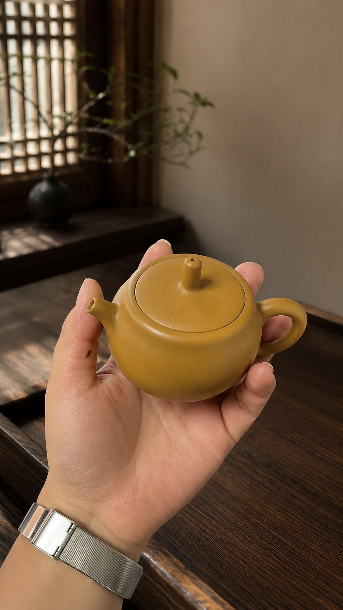 Dezhong Yixing Zisha Teapot – Golden Zhuni Clay, 100ml – No. 028