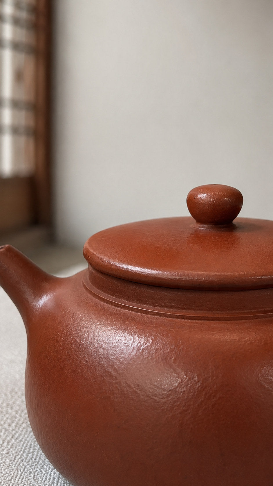 Handmade Dezhong Yixing Zisha Teapot – Jiangponi Clay, 180ml – No. 102