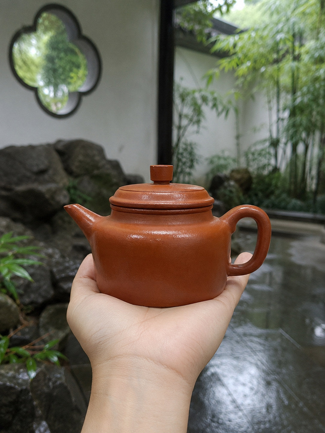 Handmade Dezhong Yixing Zisha Teapot – Jiangponi Clay, 200ml