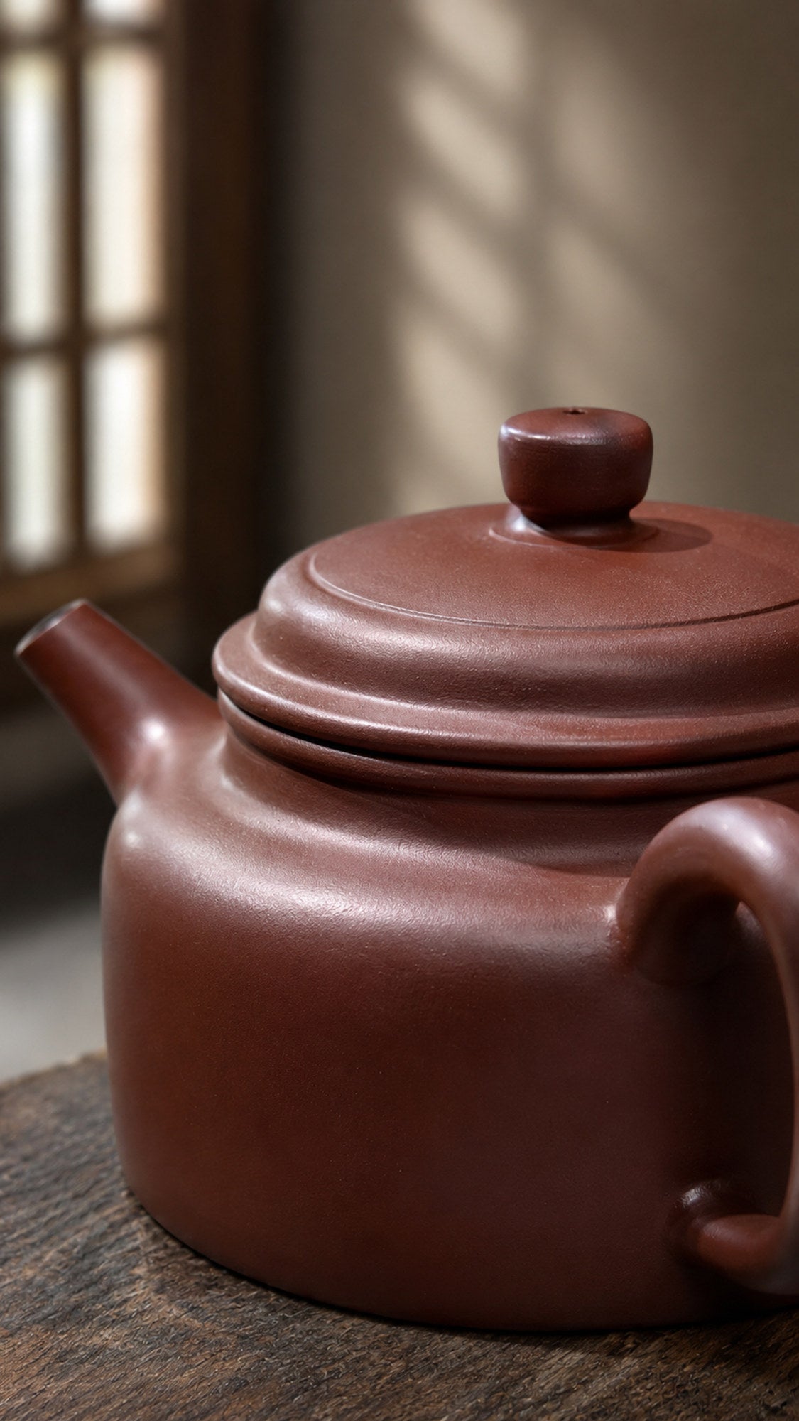 Handmade Dezhong Yixing Zisha Teapot – Longxuesha Clay, 200ml