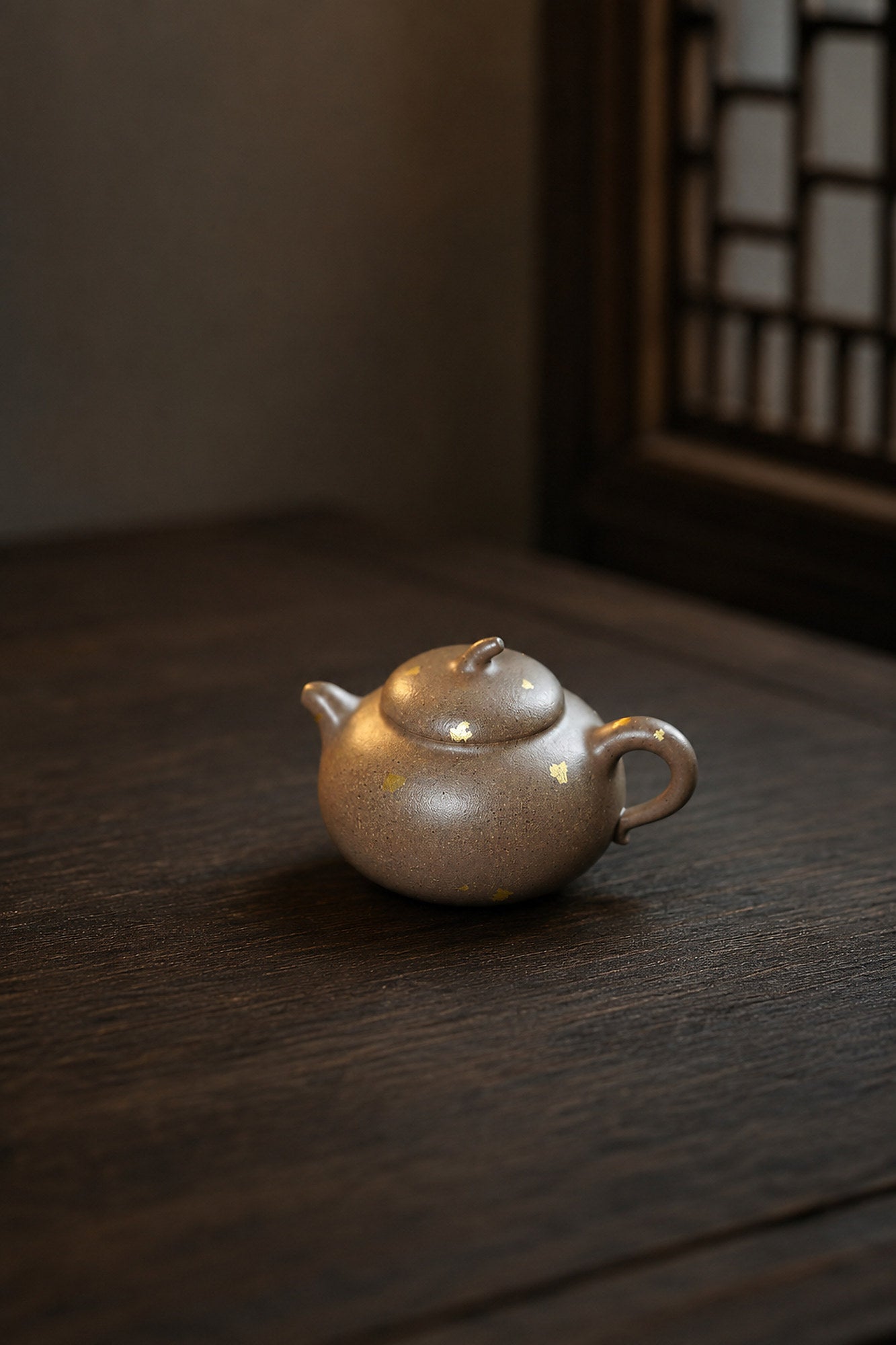 Eggplant Form Yixing Zisha Teapot – Qing Jiangponi Clay, 90ml