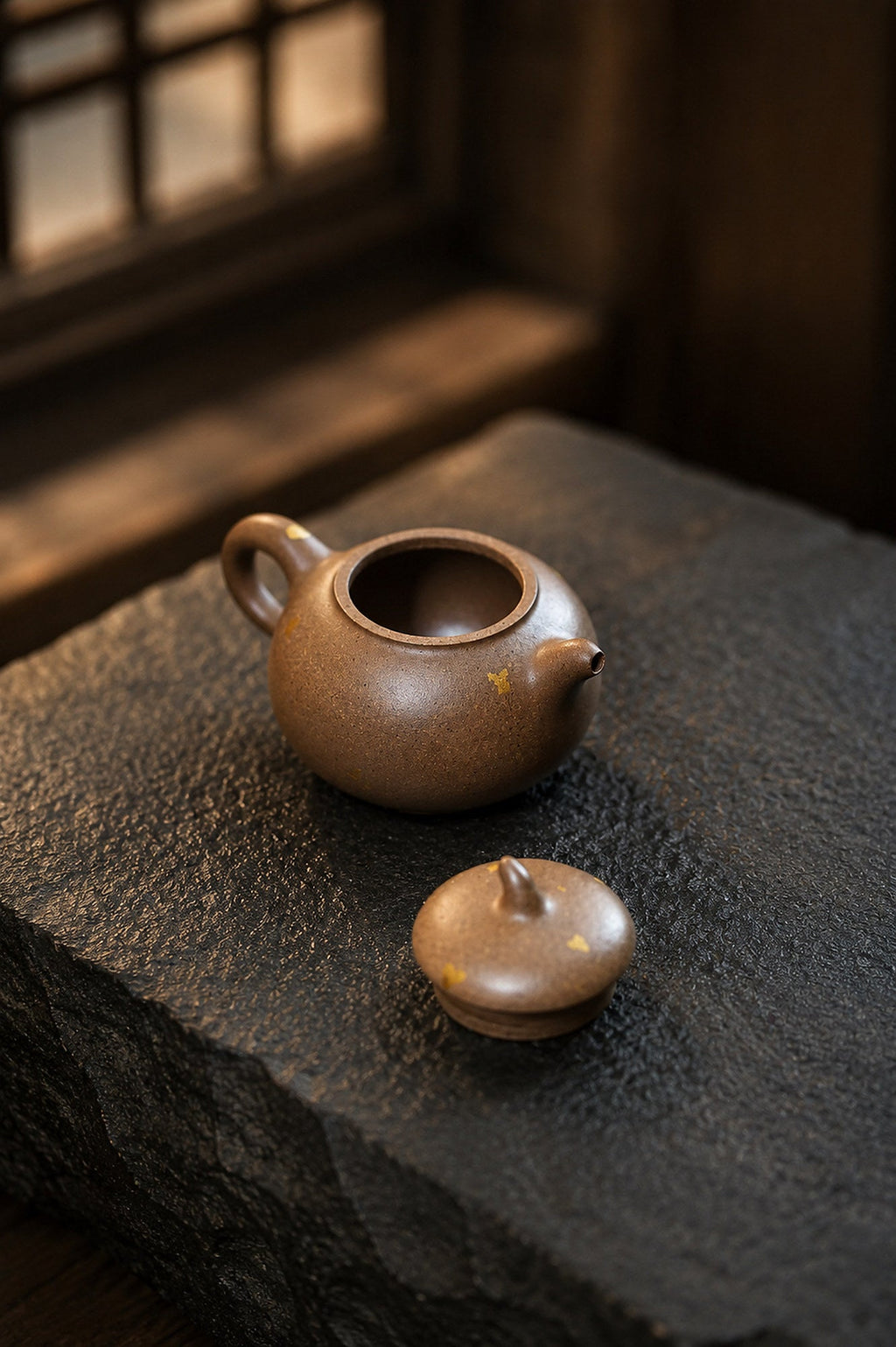 Eggplant Form Yixing Zisha Teapot – Qing Jiangponi Clay, 90ml