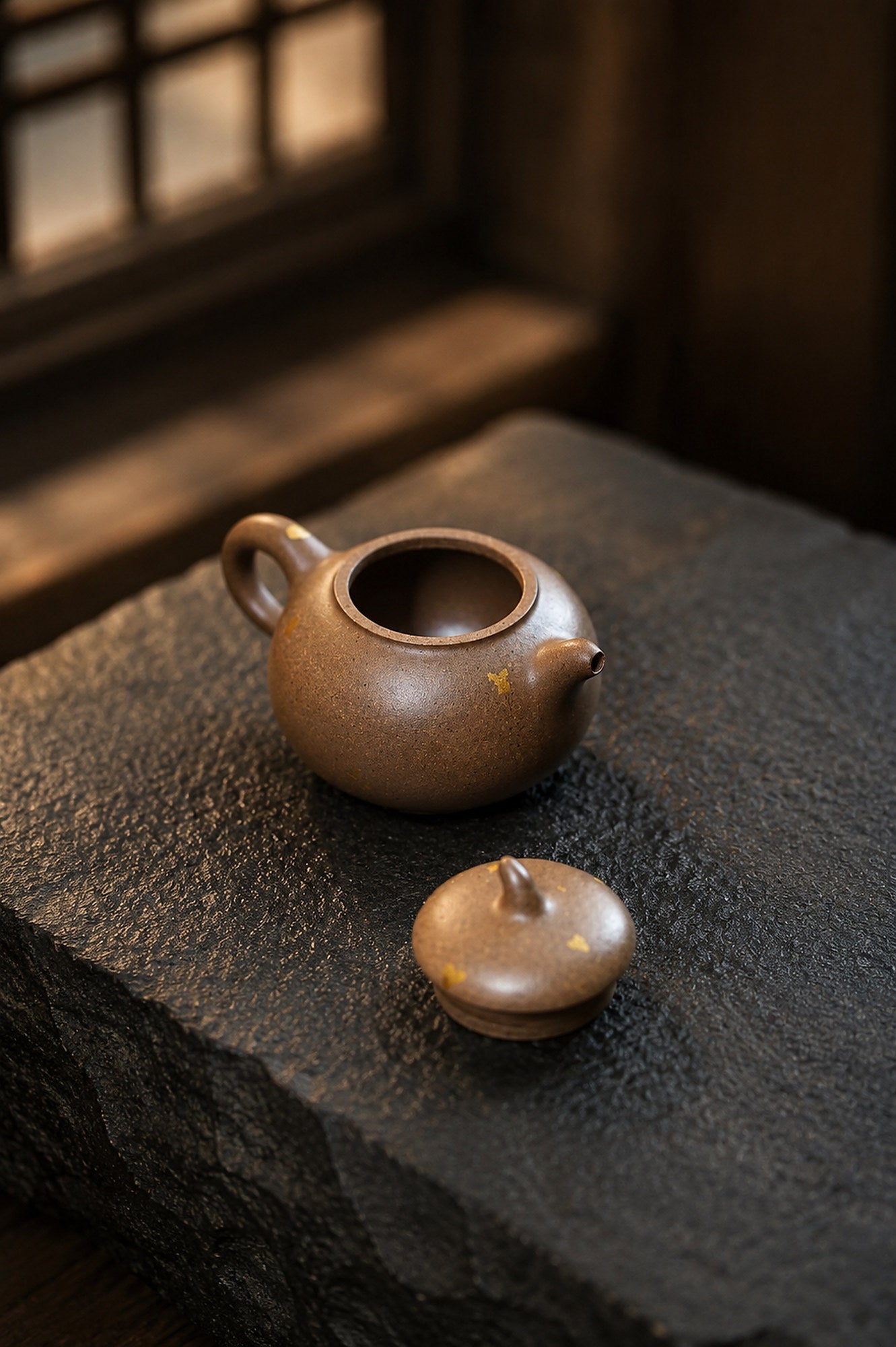 Eggplant Form Yixing Zisha Teapot – Qing Jiangponi Clay, 90ml