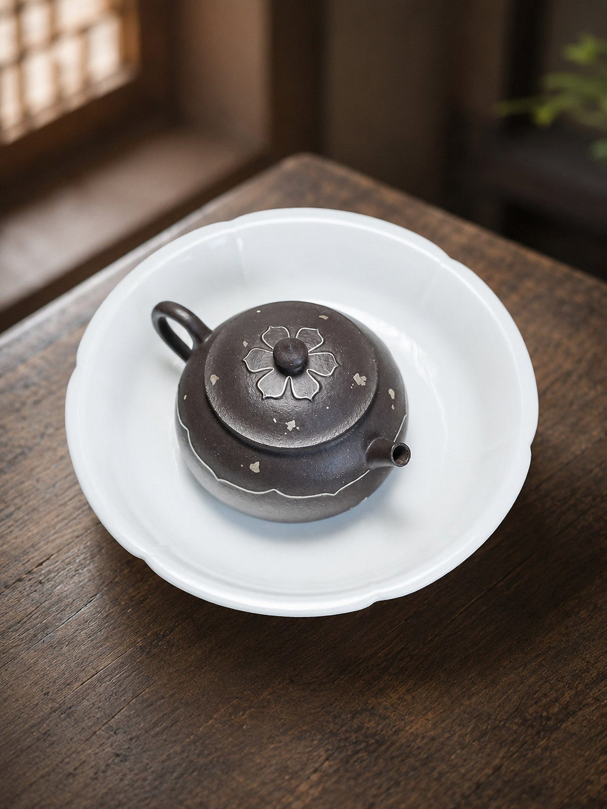 Handmade Fan Lian Wu Xiang Yixing Zisha Teapot – Tianqingni Clay, 100ml