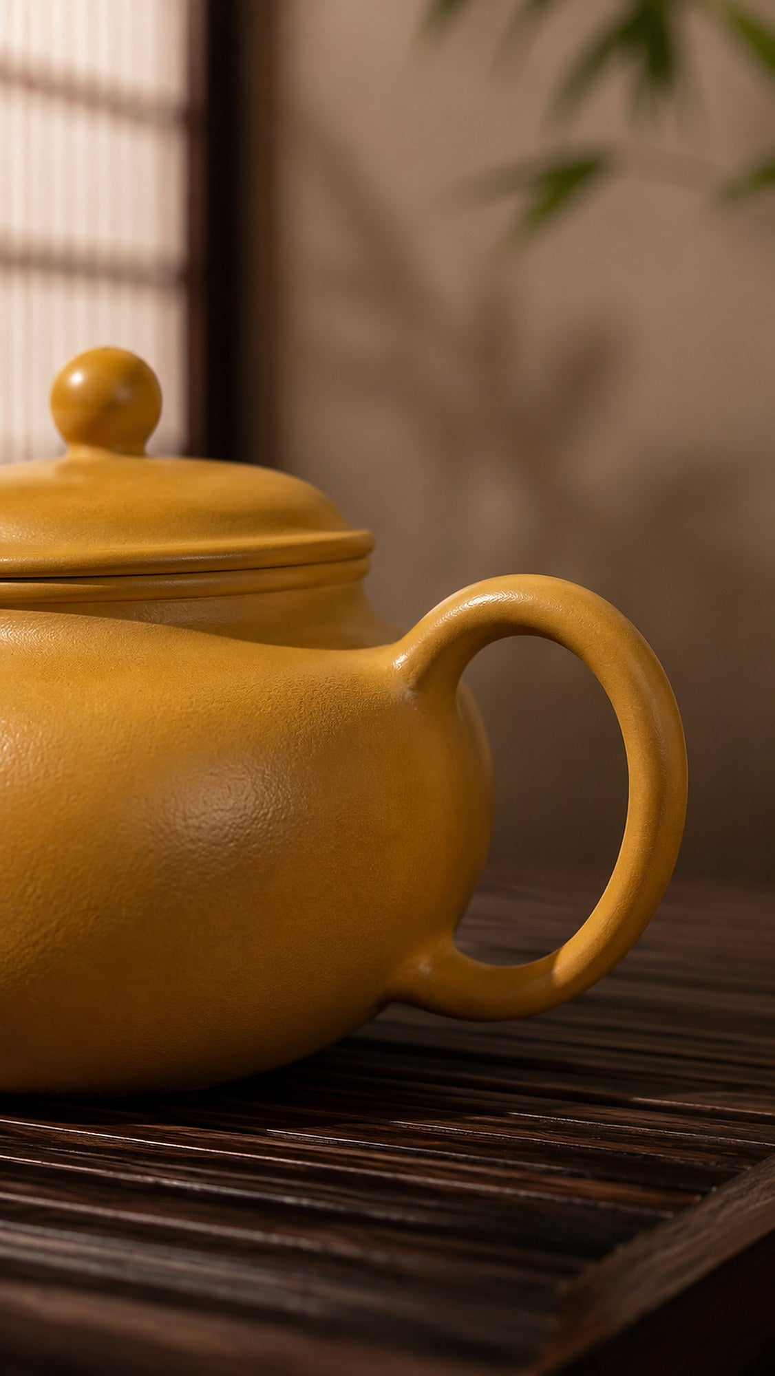 Gong Zhu Yixing Zisha Teapot – Golden Zhuni Clay, 100ml