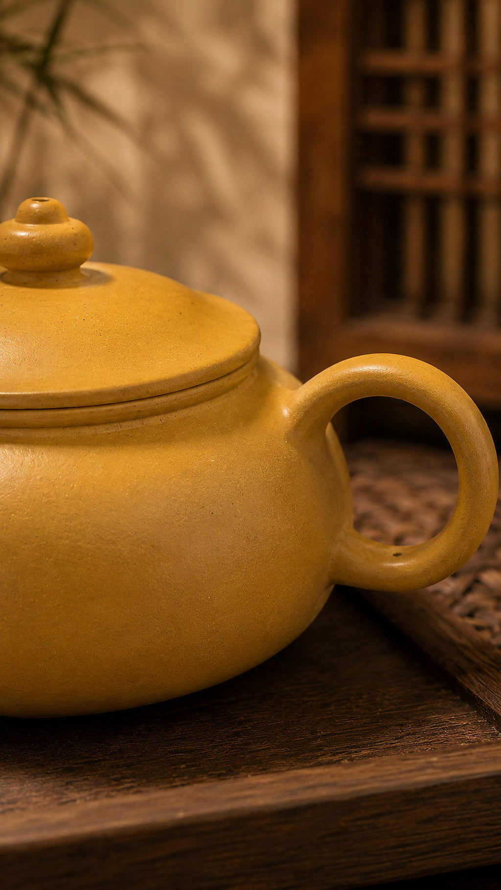 Han Jiang Yixing Zisha Teapot – Golden Duanni Clay, 110ml