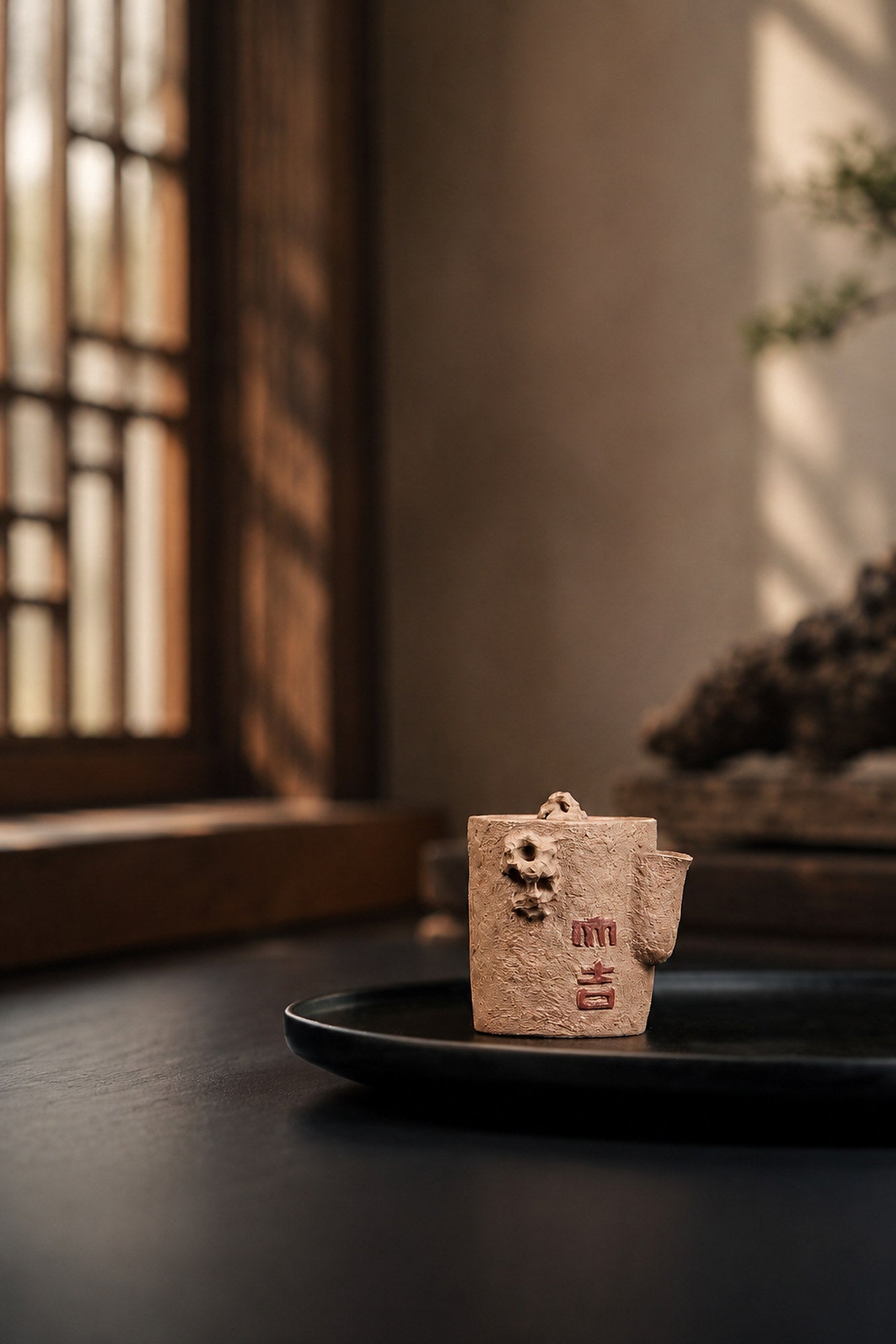 Handmade Hand-Grip Form Yixing Zisha Teapot – Duanni Clay, 100ml