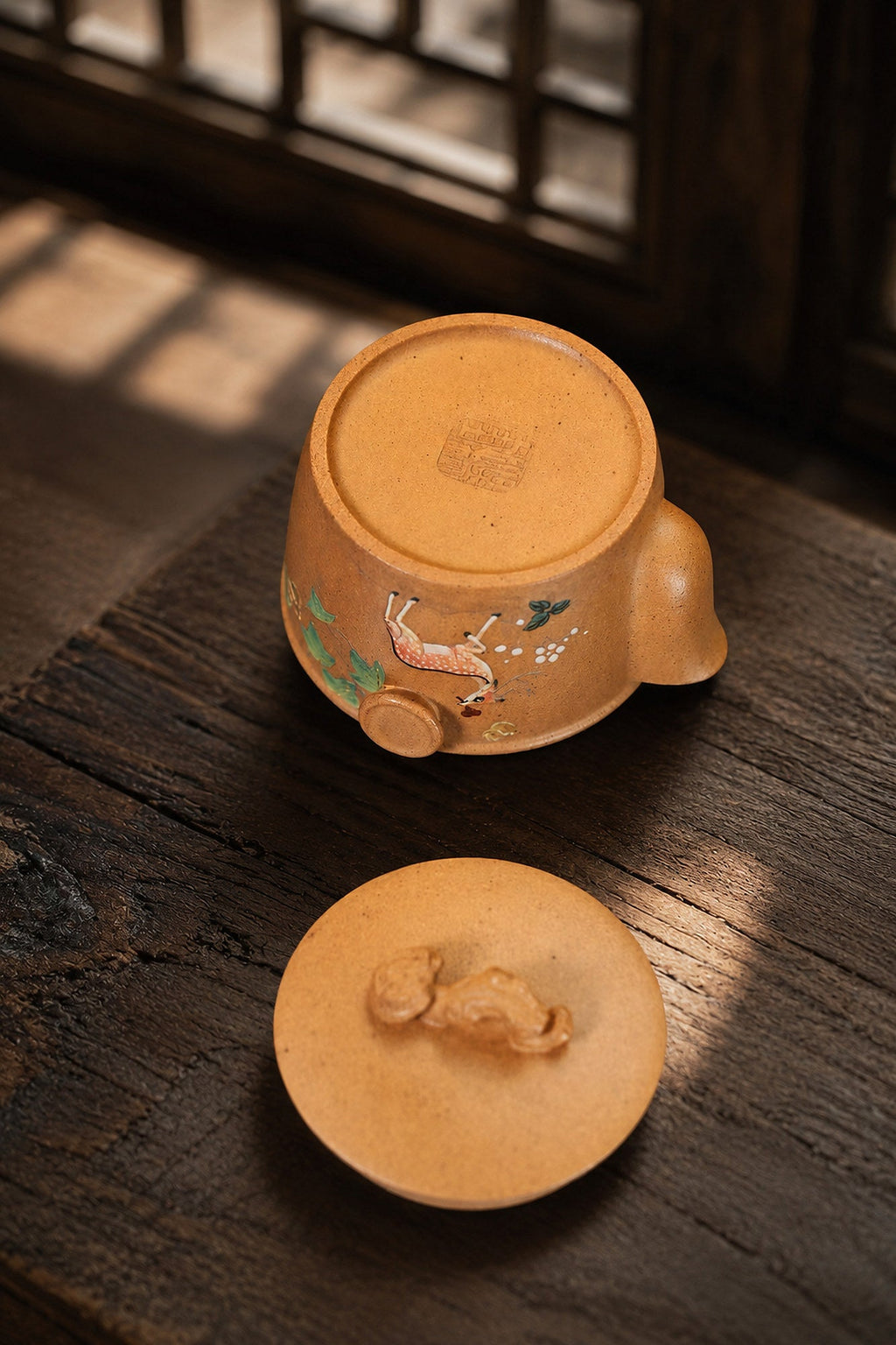 Hand-Grip Form Yixing Zisha Teapot – Duanni Clay, 140ml