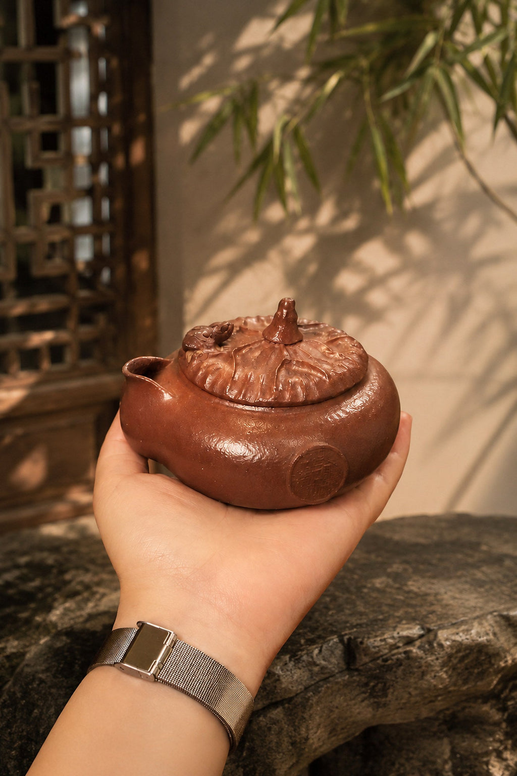 Hand-Grip Form Yixing Zisha Teapot – Jiangponi Clay, 140ml