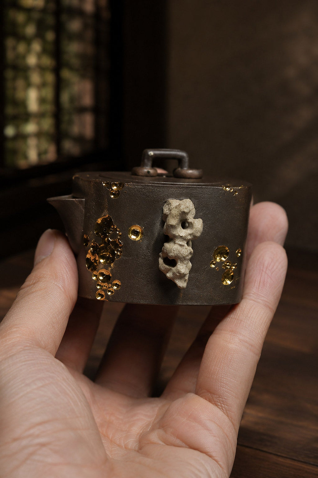 Handmade Hand-Grip Form Yixing Zisha Teapot – Tianqingni Clay, 65ml