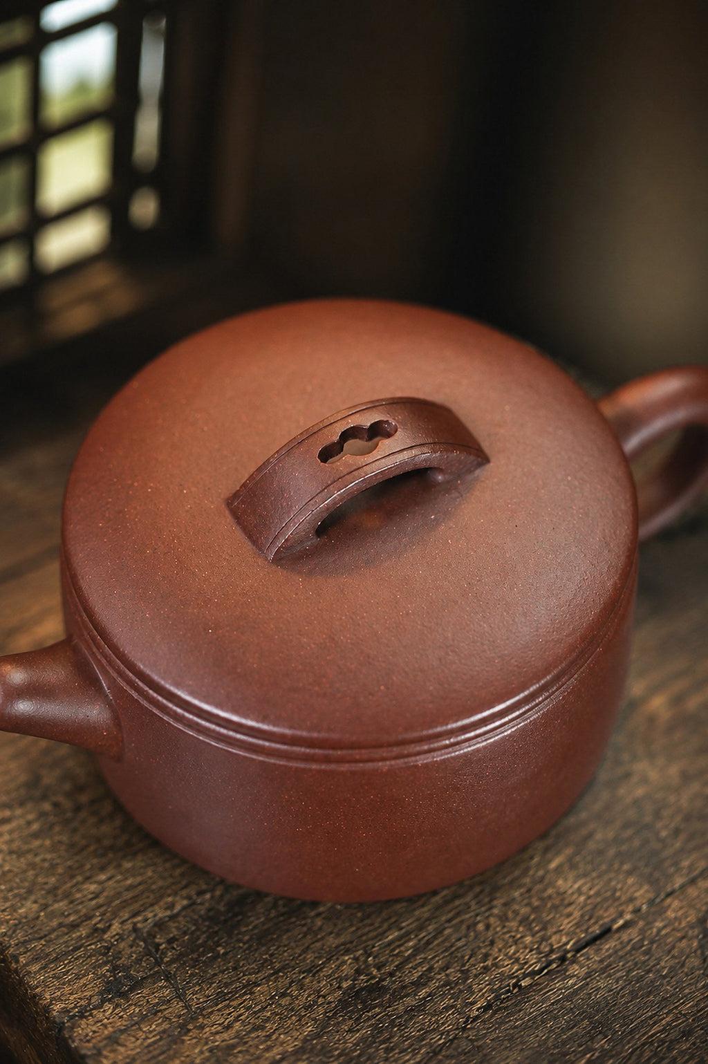 Handmade Hanwa Yixing Zisha Teapot – Dicaoqing Zini Clay, 110ml