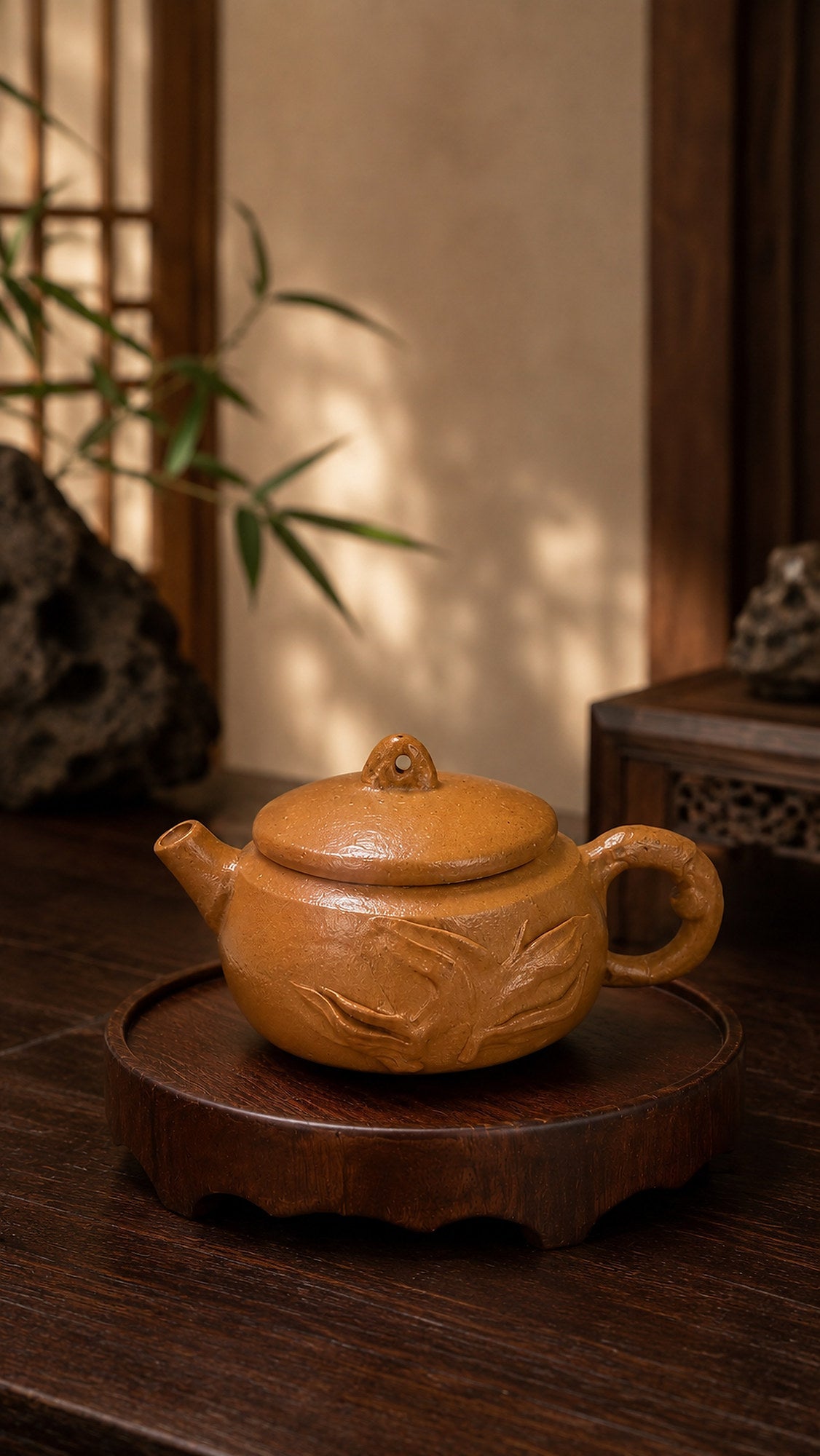 Hanwa Yixing Zisha Teapot – Golden Duanni Clay, 40ml – No. 009