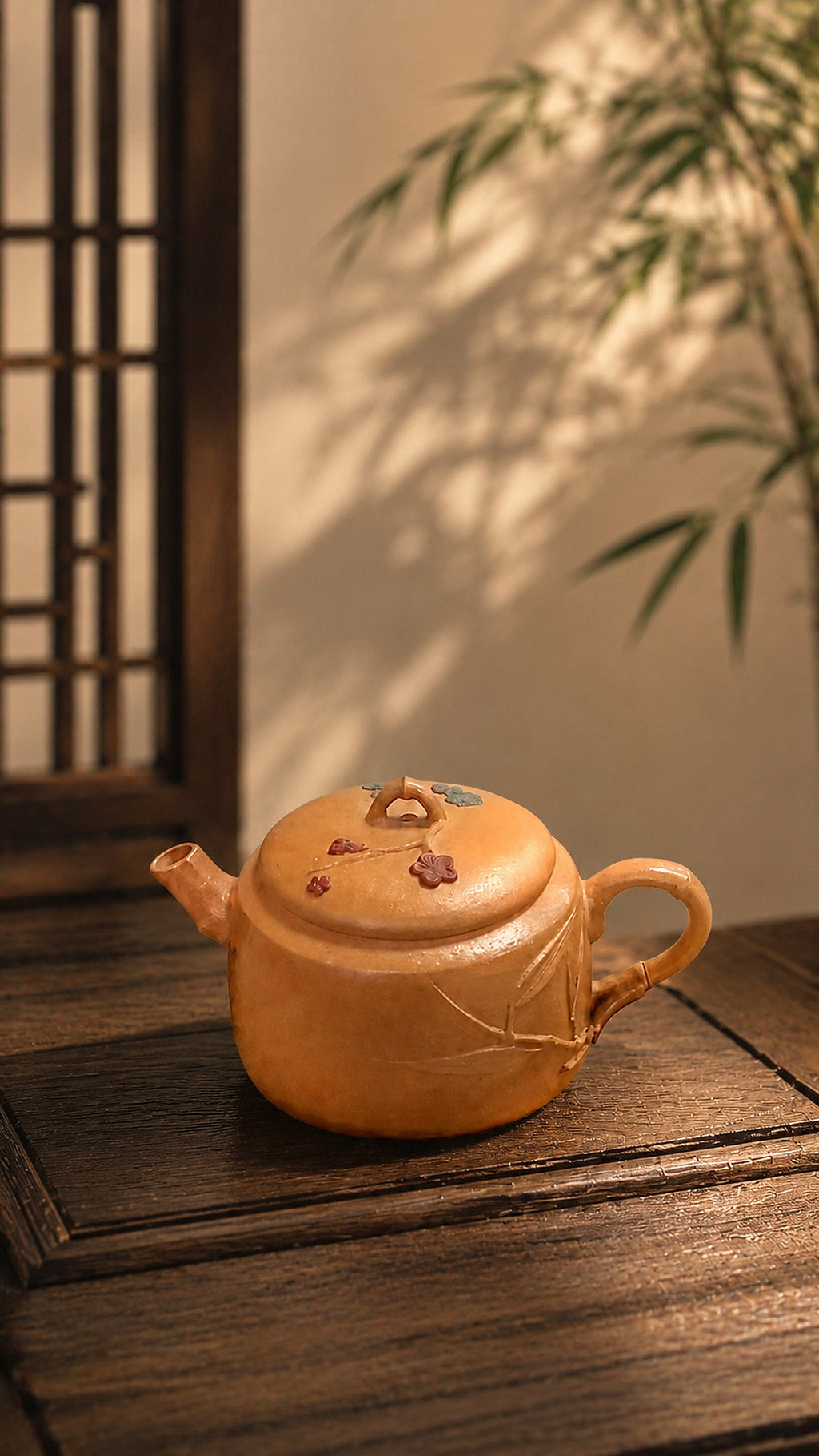 Hanwa Yixing Zisha Teapot – Golden Duanni Clay, 40ml – No. 015