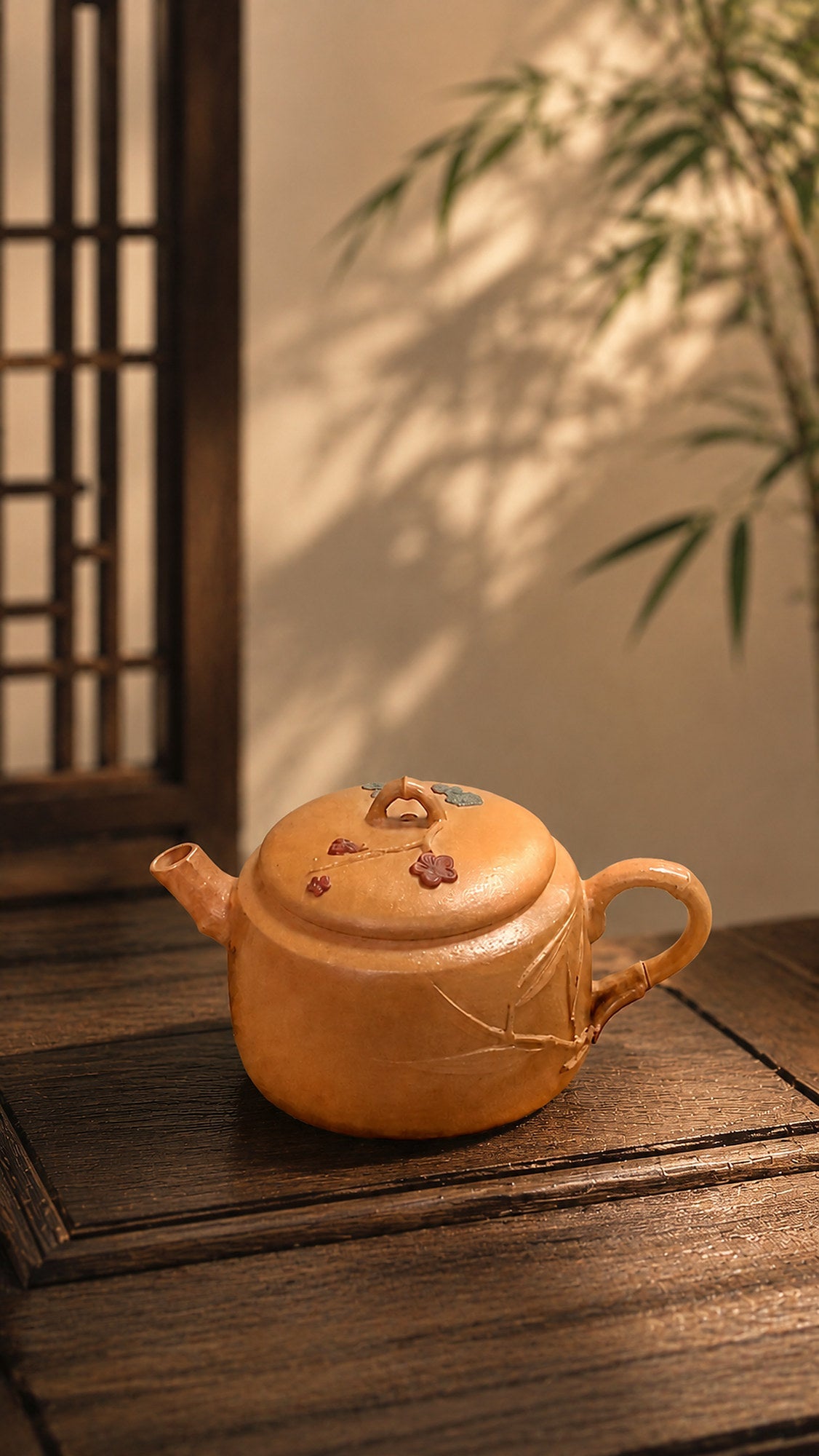Hanwa Yixing Zisha Teapot – Golden Duanni Clay, 40ml – No. 015