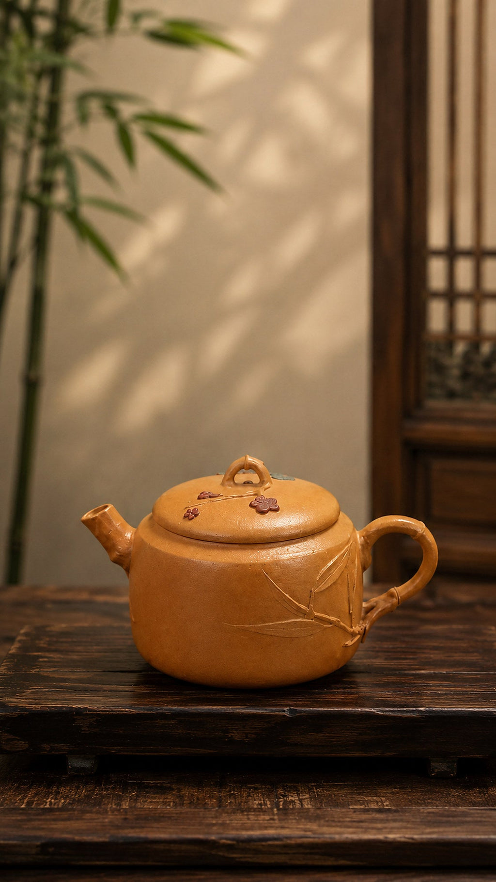 Hanwa Yixing Zisha Teapot – Golden Duanni Clay, 40ml – No. 015