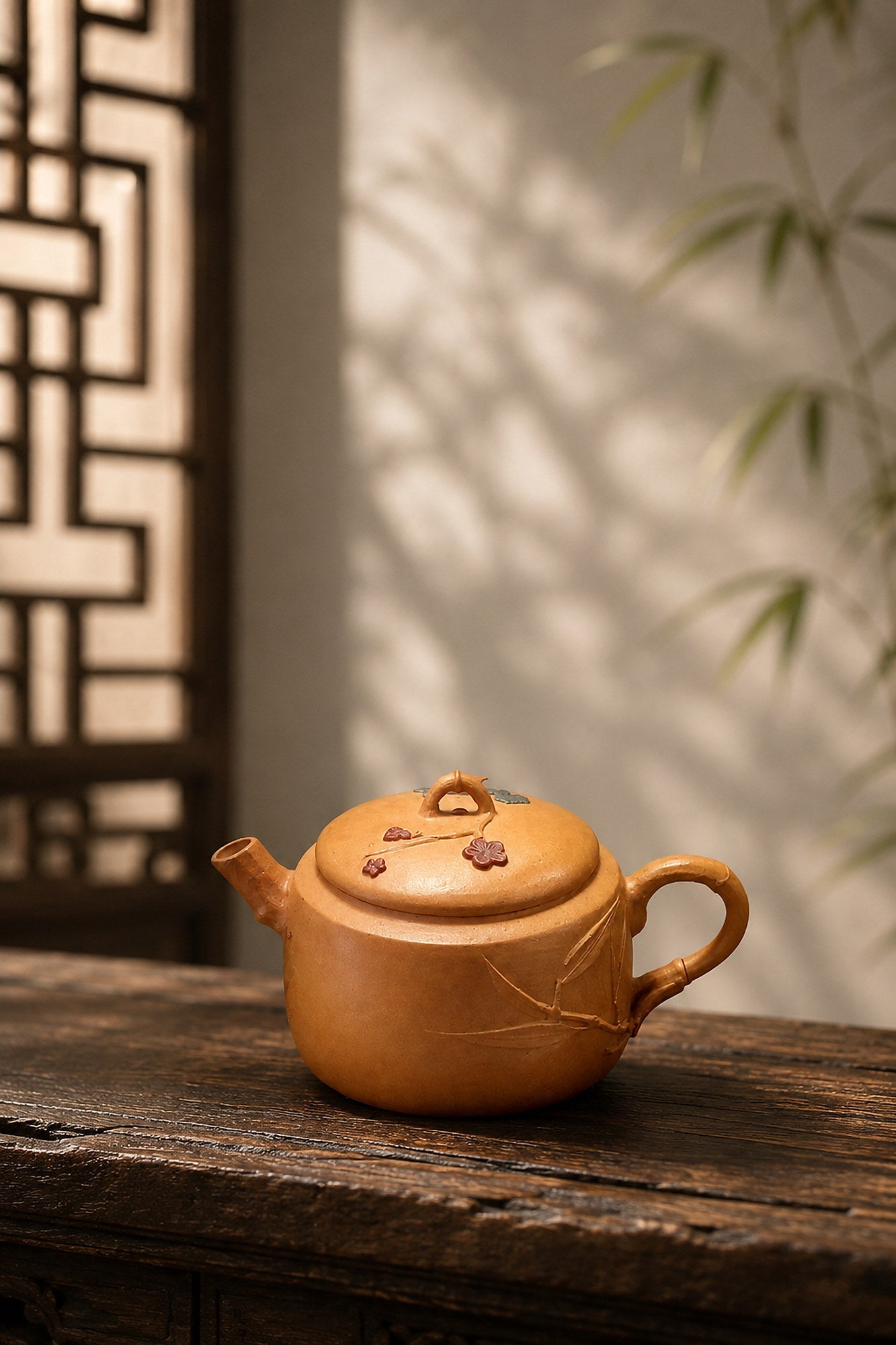 Hanwa Yixing Zisha Teapot – Golden Duanni Clay, 40ml – No. 015