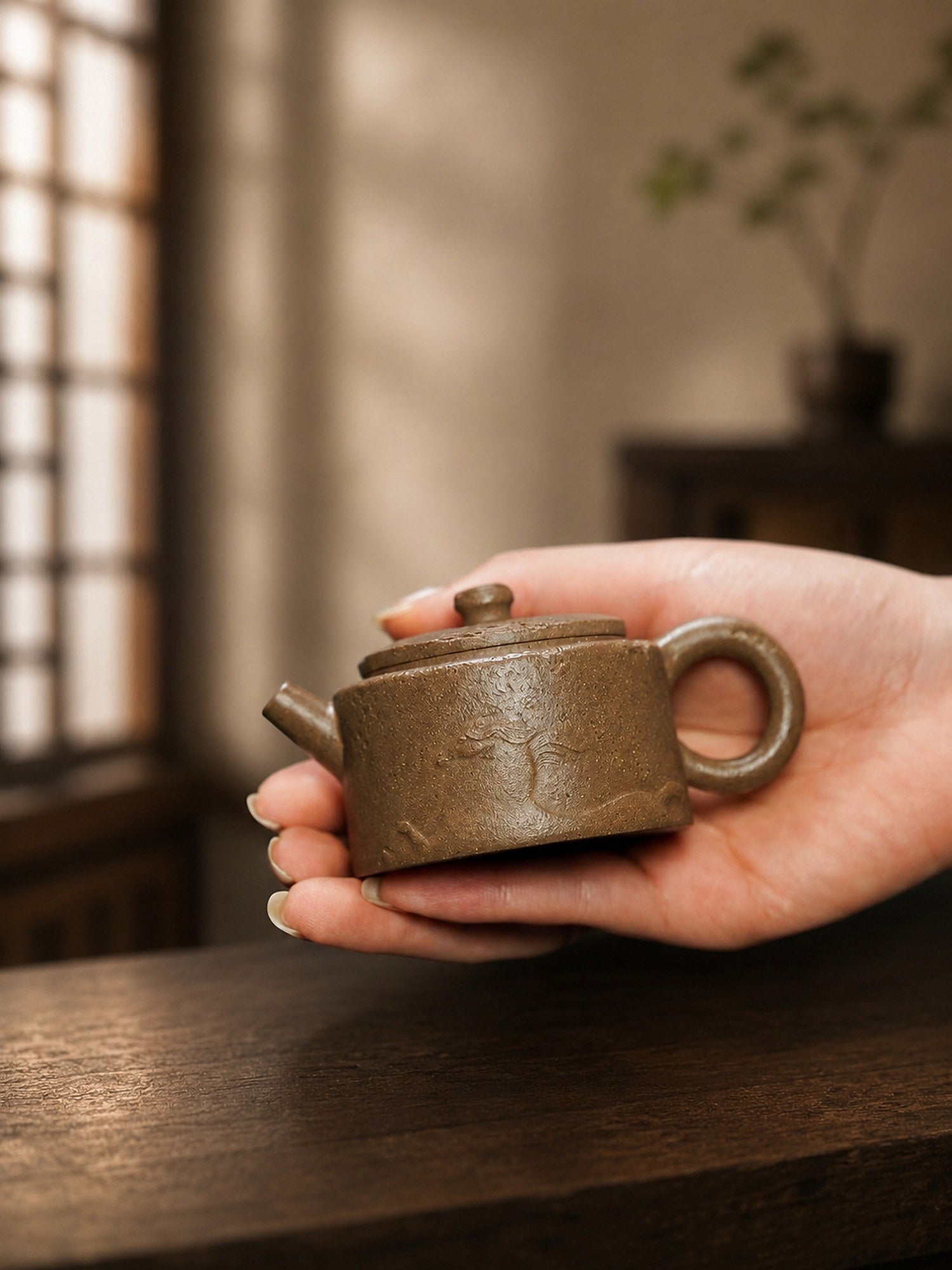 Handmade Hanwa Yixing Zisha Teapot – Qing Jiangponi Clay, 80ml