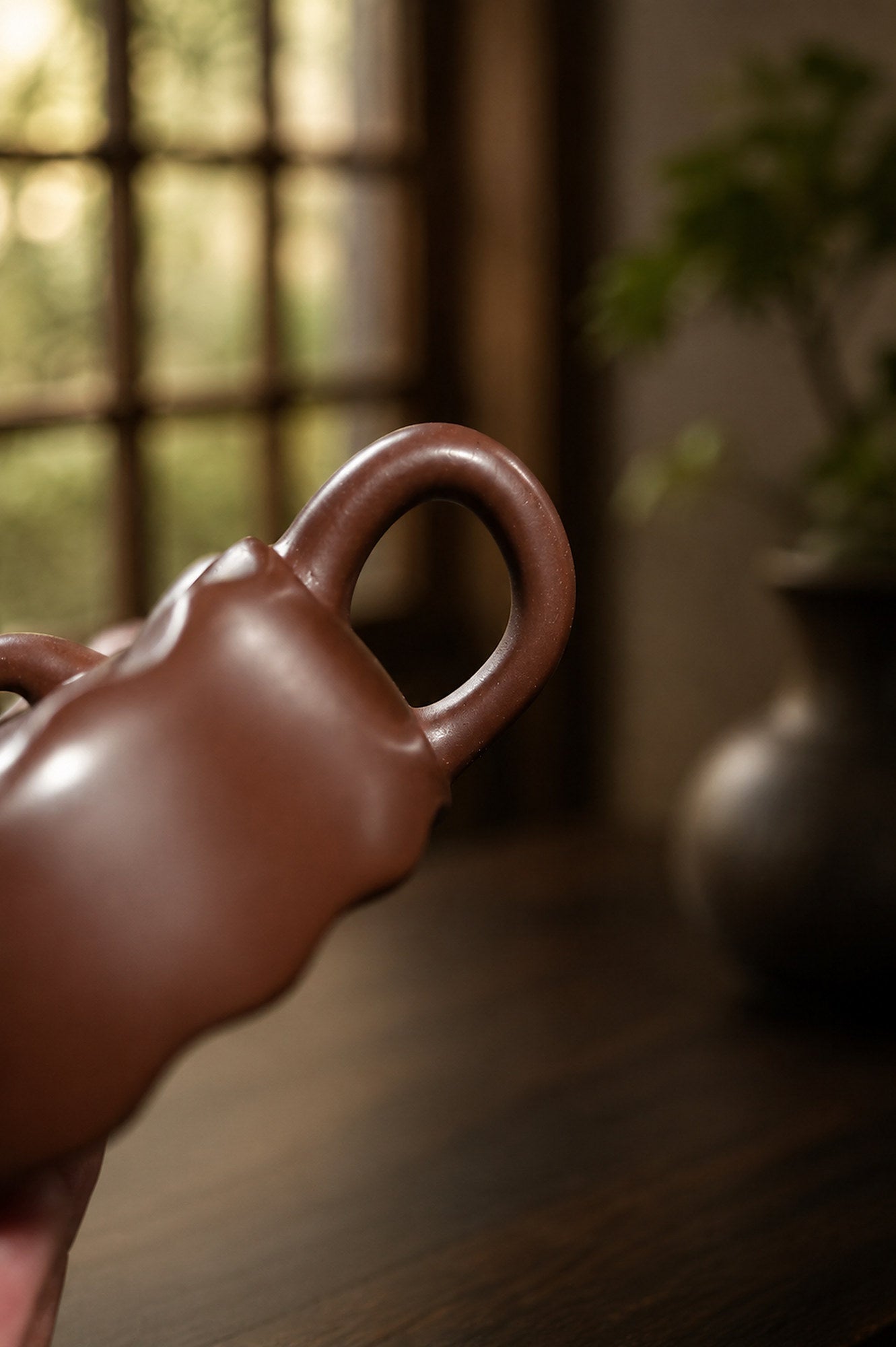 Handmade Hanwa Yixing Zisha Teapot – Zini Clay, 90ml