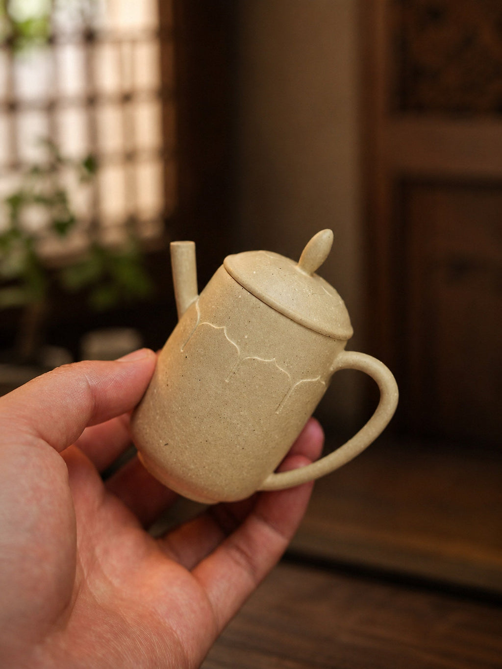 Handmade Jia Lan Ban Ruo Yixing Zisha Teapot – Benshan Luni Clay, 100ml
