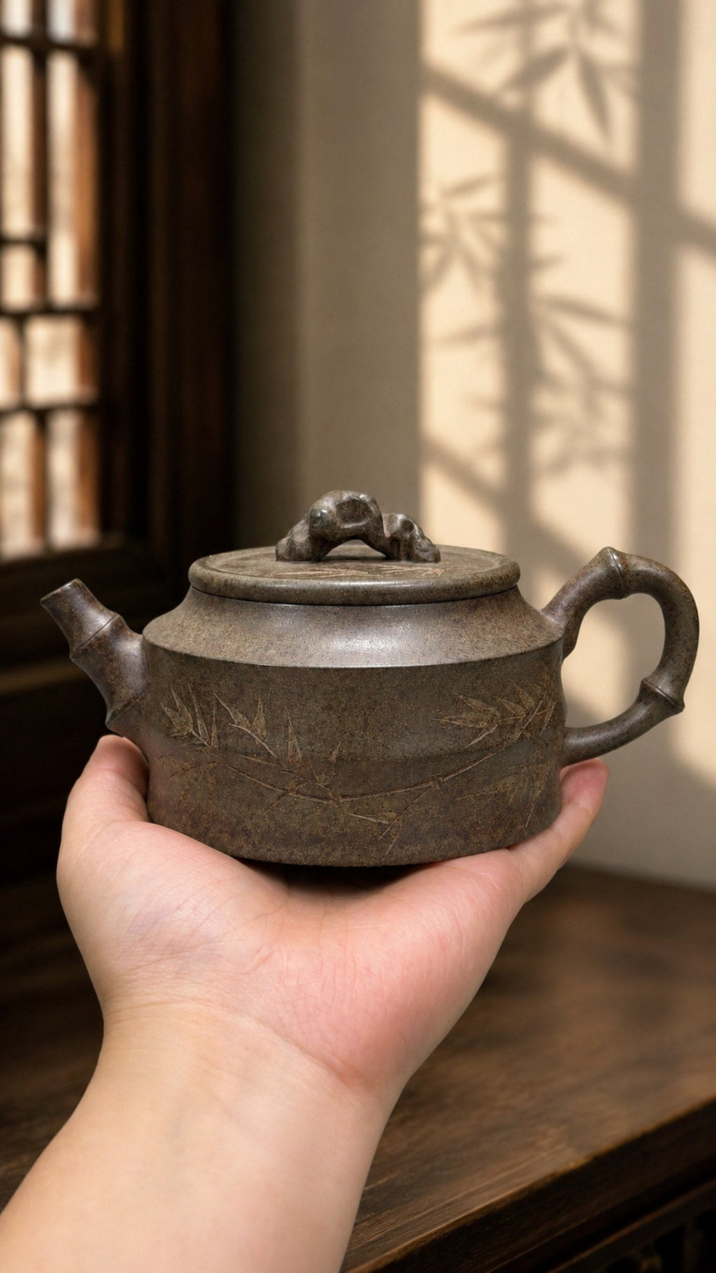 Tai Hu Shi Jie Jie Gao Sheng Yixing Zisha Teapot – Xiekeqing Clay, 210ml