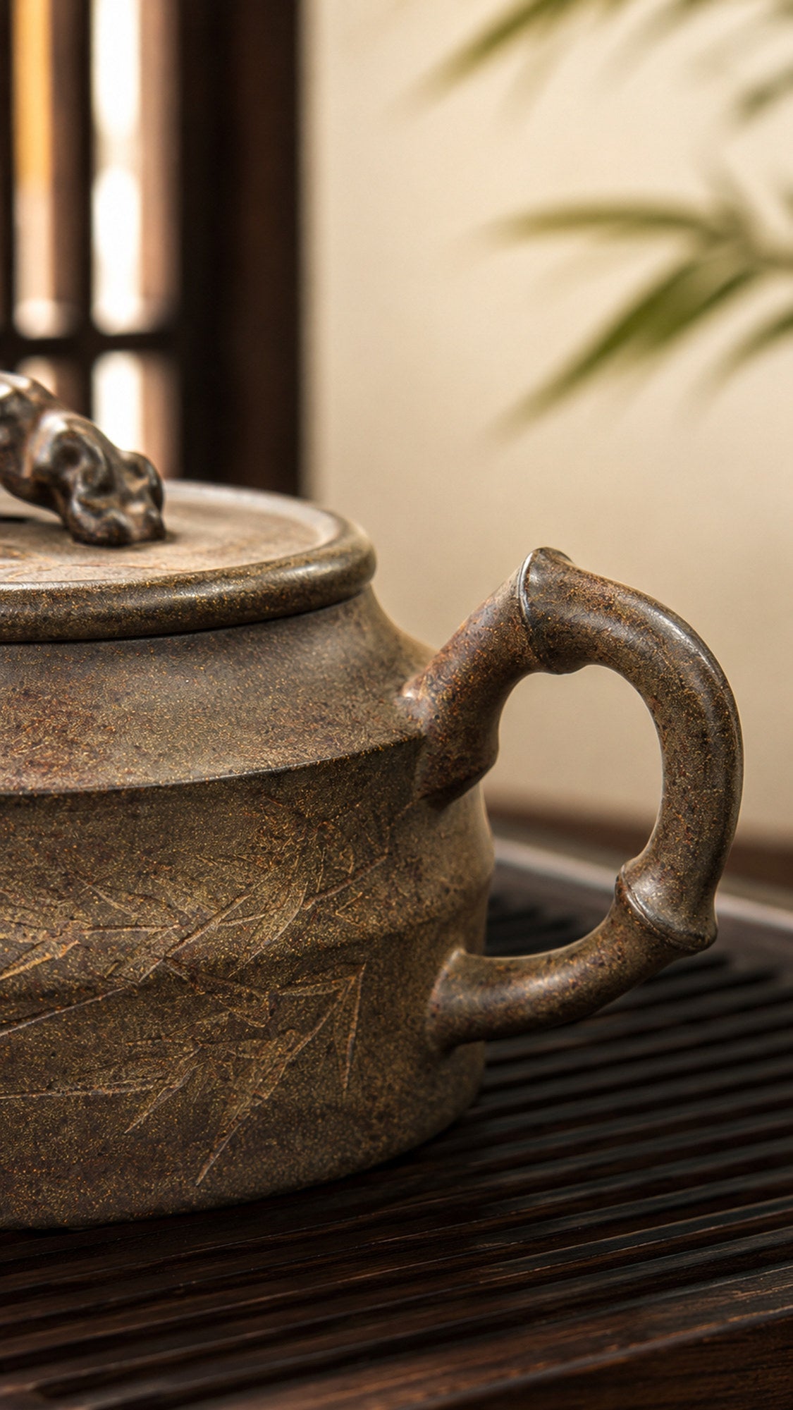 Tai Hu Shi Jie Jie Gao Sheng Yixing Zisha Teapot – Xiekeqing Clay, 210ml