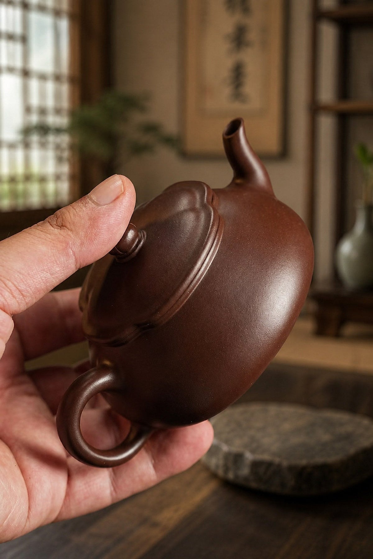 Handmade Hai Tang Yixing Zisha Teapot – Aged Zini Clay, 130ml