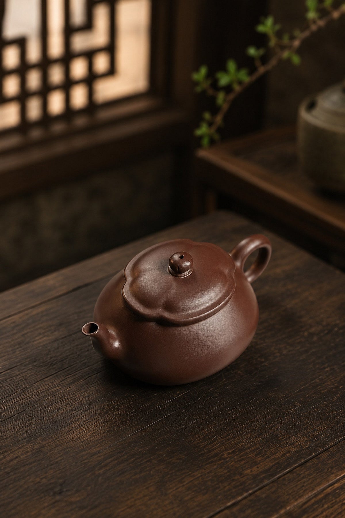 Handmade Hai Tang Yixing Zisha Teapot – Aged Zini Clay, 130ml